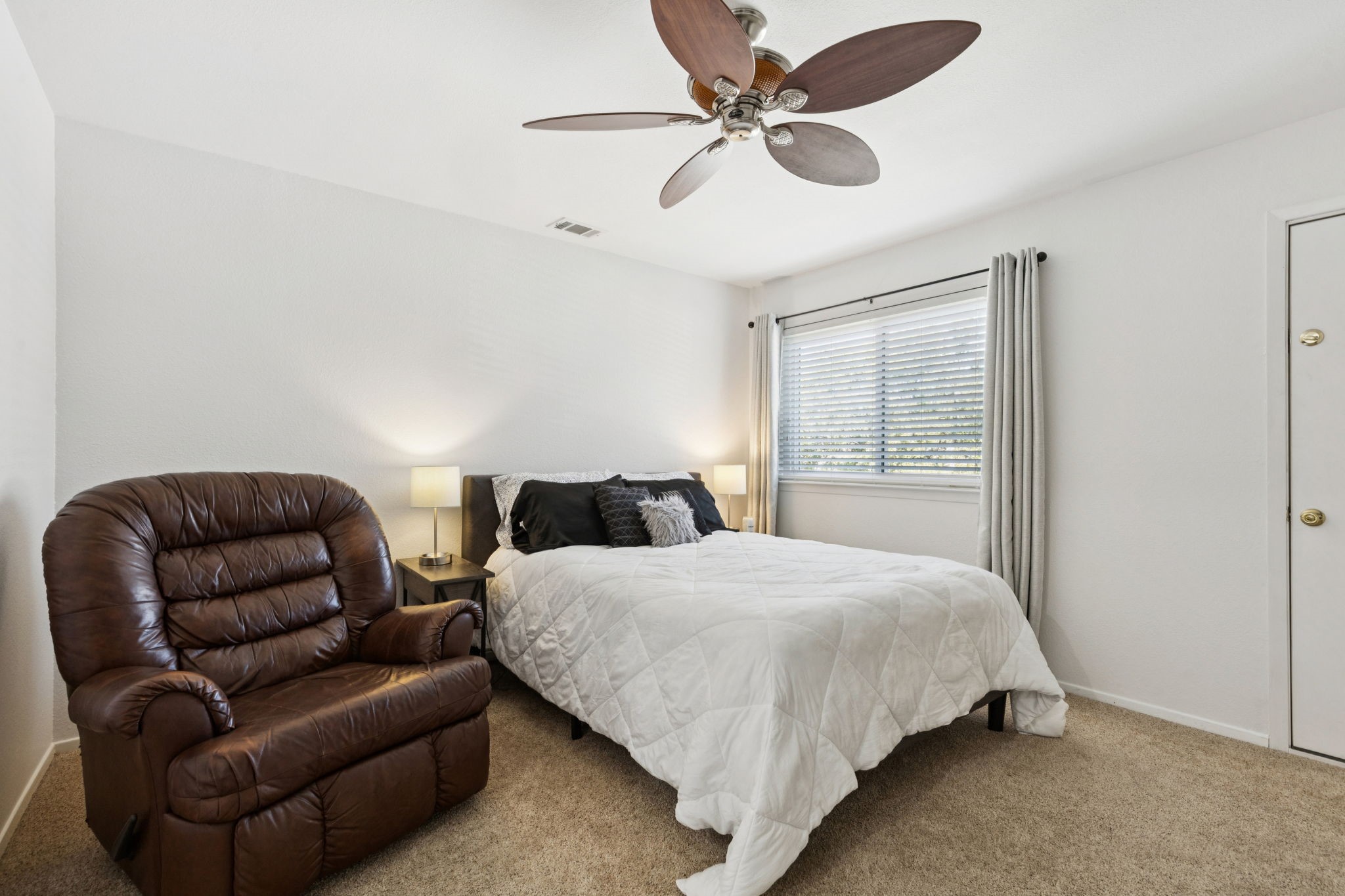 1641 Choteau Circle, Grapevine, TX, 76051