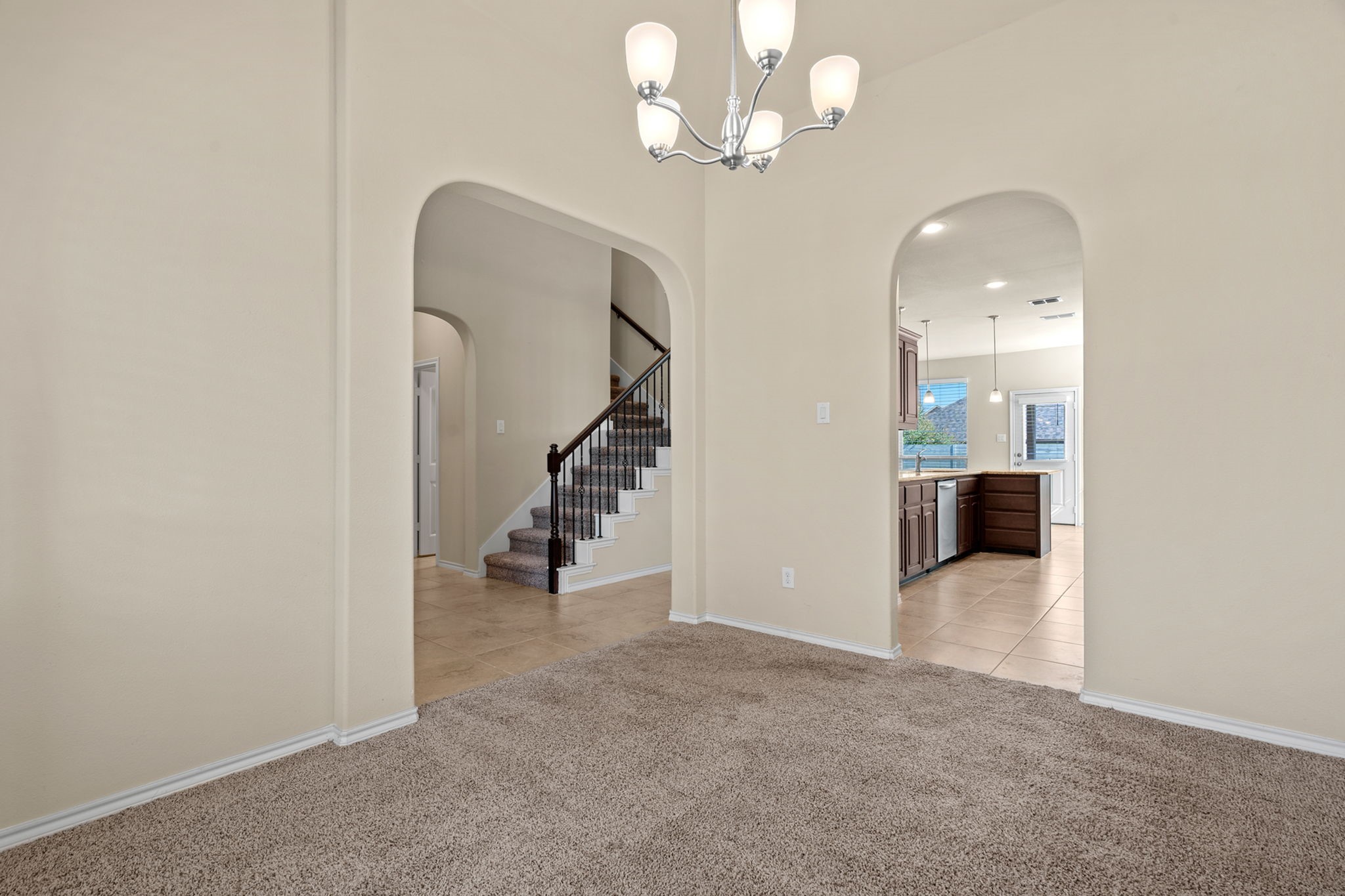 Property photo 04 of 1704 Sparrow Street, Argyle, TX 76226 | MLS #21078327