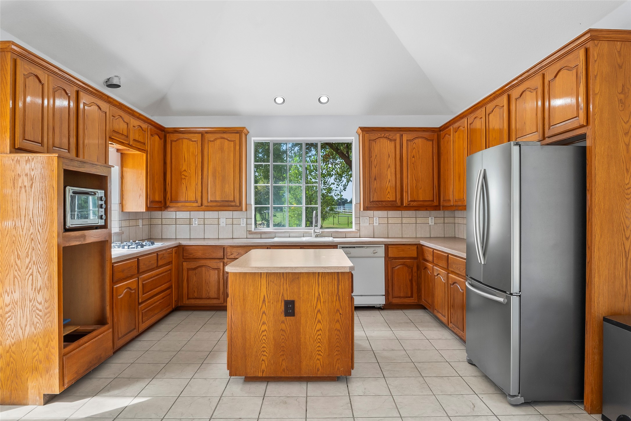 1082 Post Oak Road, Copper Canyon, TX, 76226