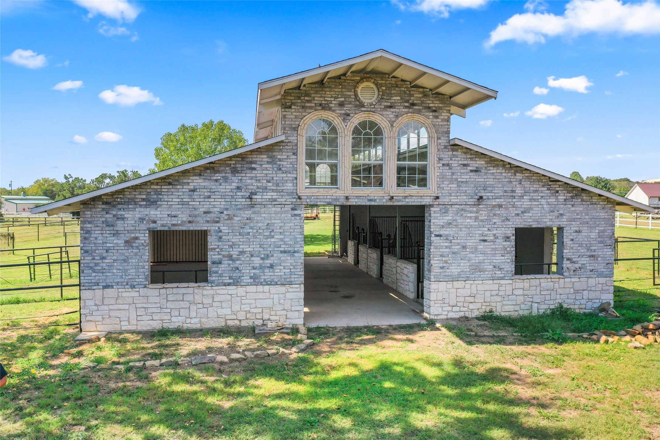 1082 Post Oak Road, Copper Canyon, TX, 76226