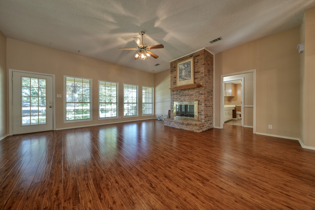 532 Woodside Drive, Hideaway, TX, 75771