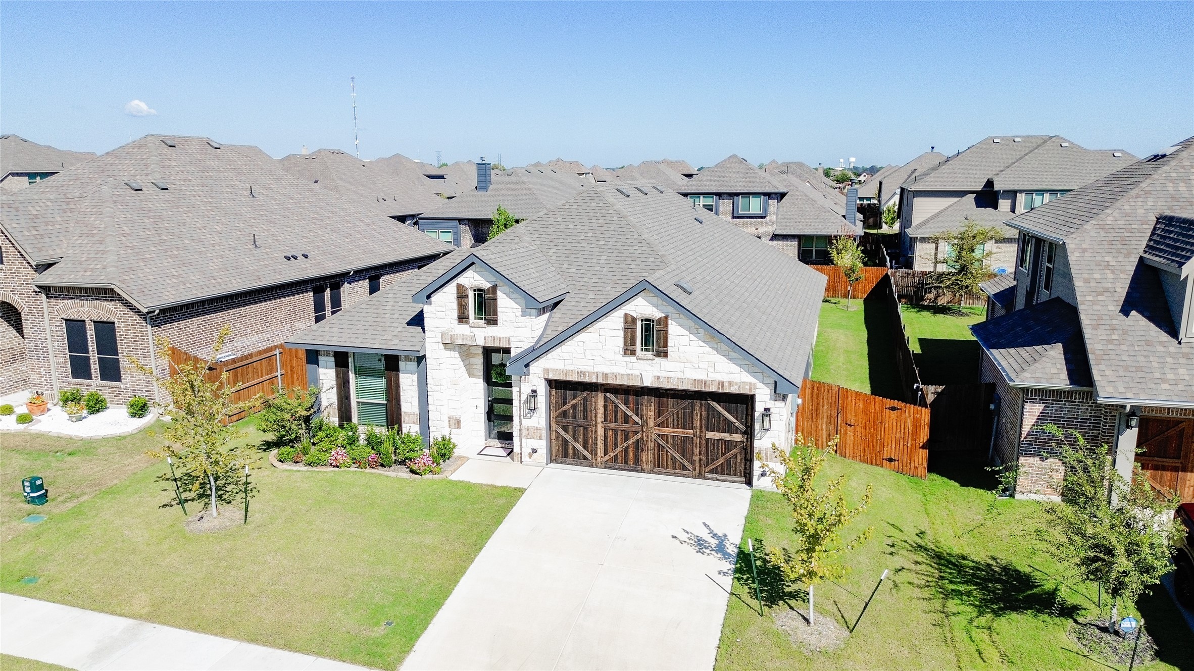 297 Sparkling Springs Drive, Waxahachie, TX, 75165