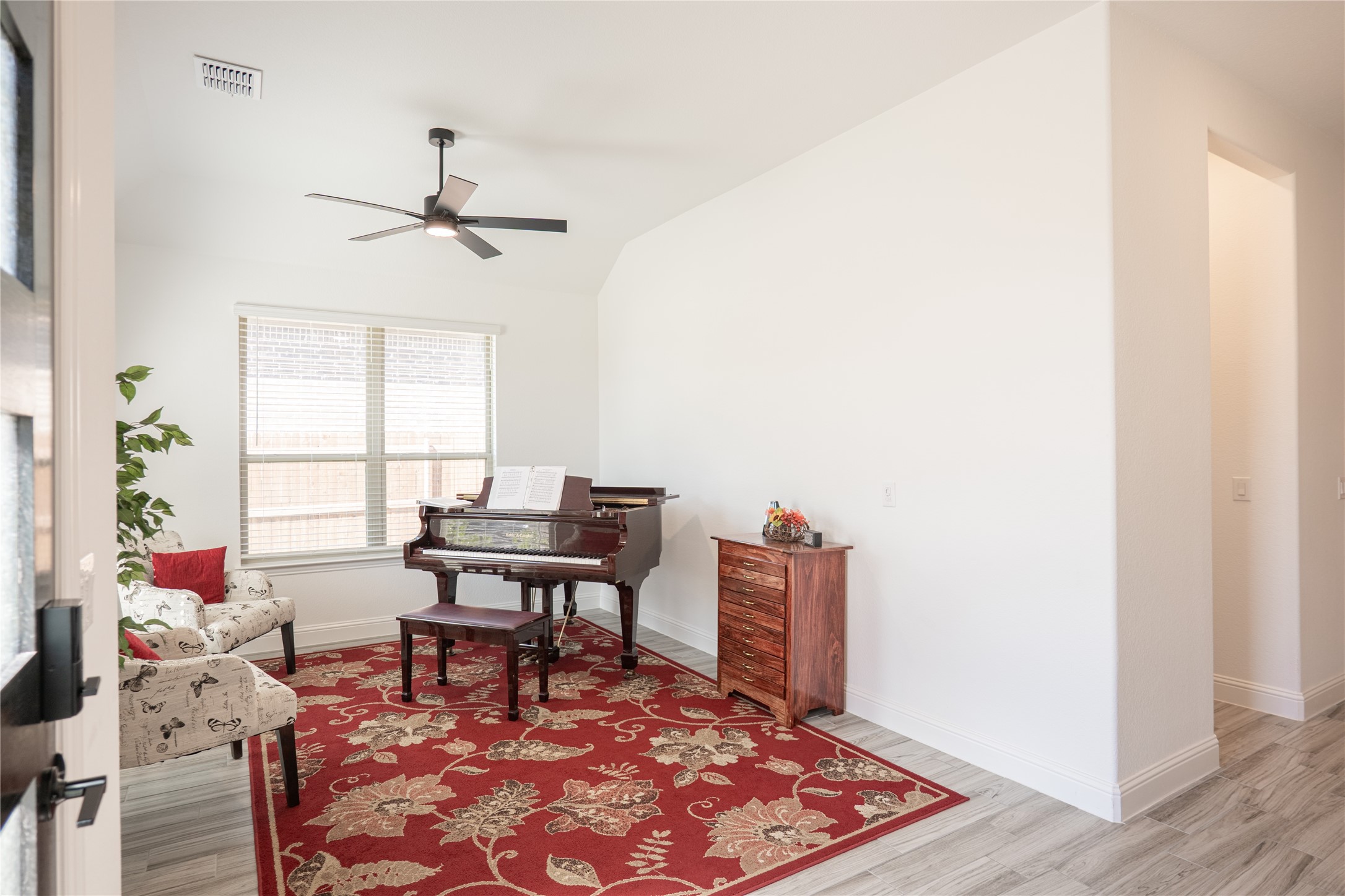 297 Sparkling Springs Drive, Waxahachie, TX, 75165