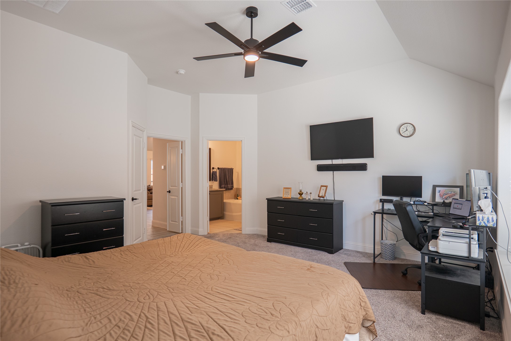 297 Sparkling Springs Drive, Waxahachie, TX, 75165