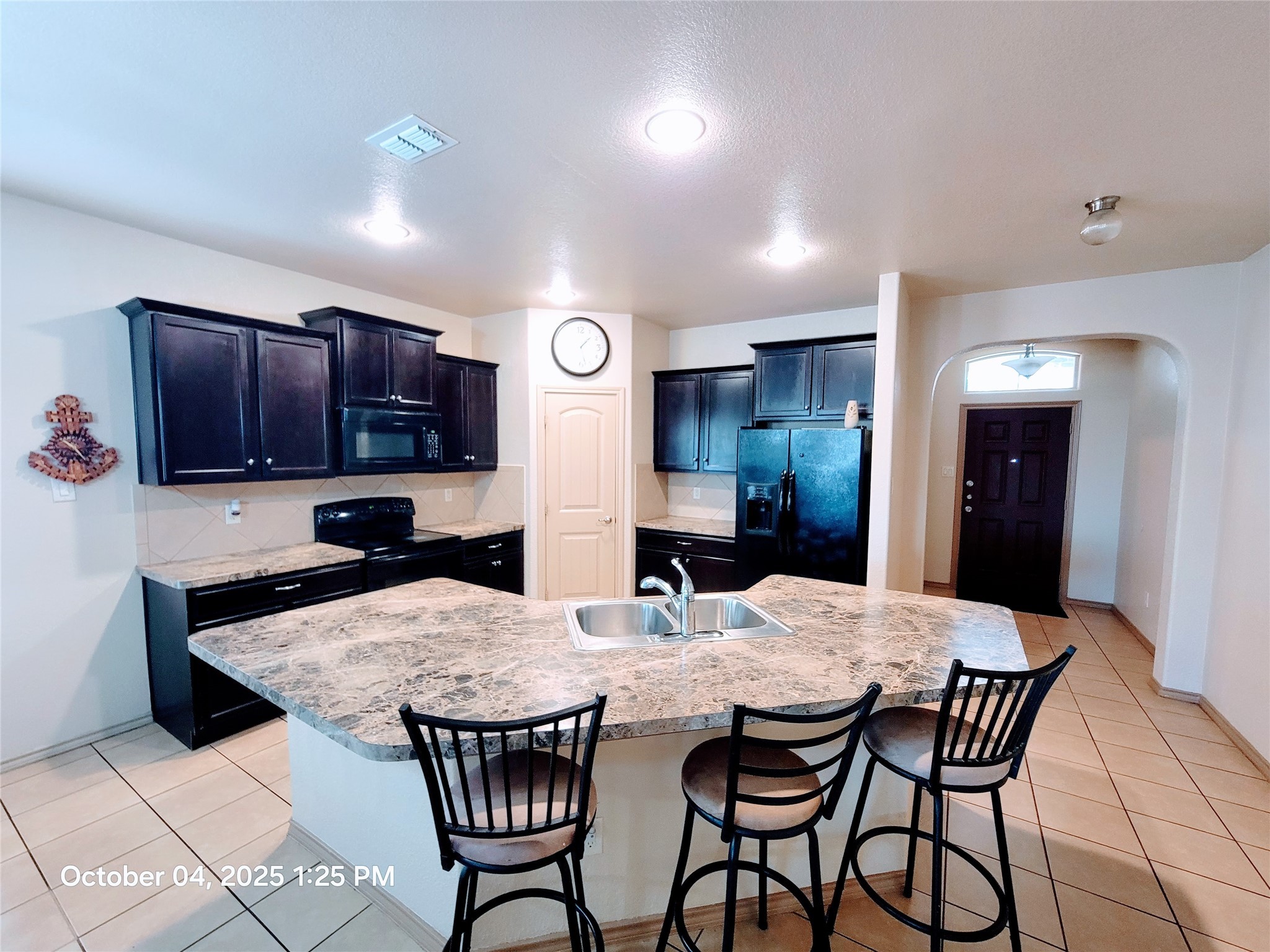 912 Iona Drive, Fort Worth, TX, 76120