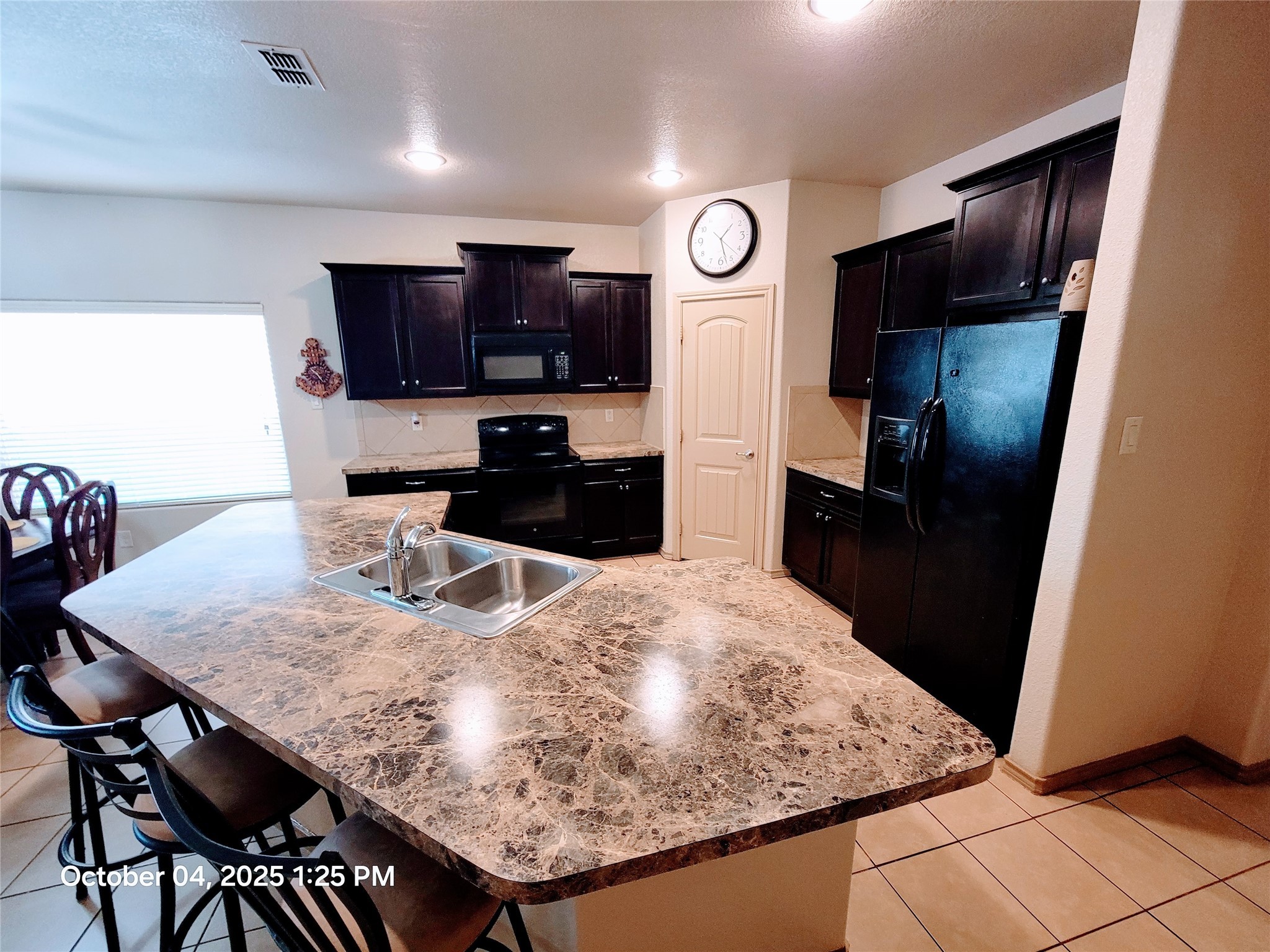 912 Iona Drive, Fort Worth, TX, 76120