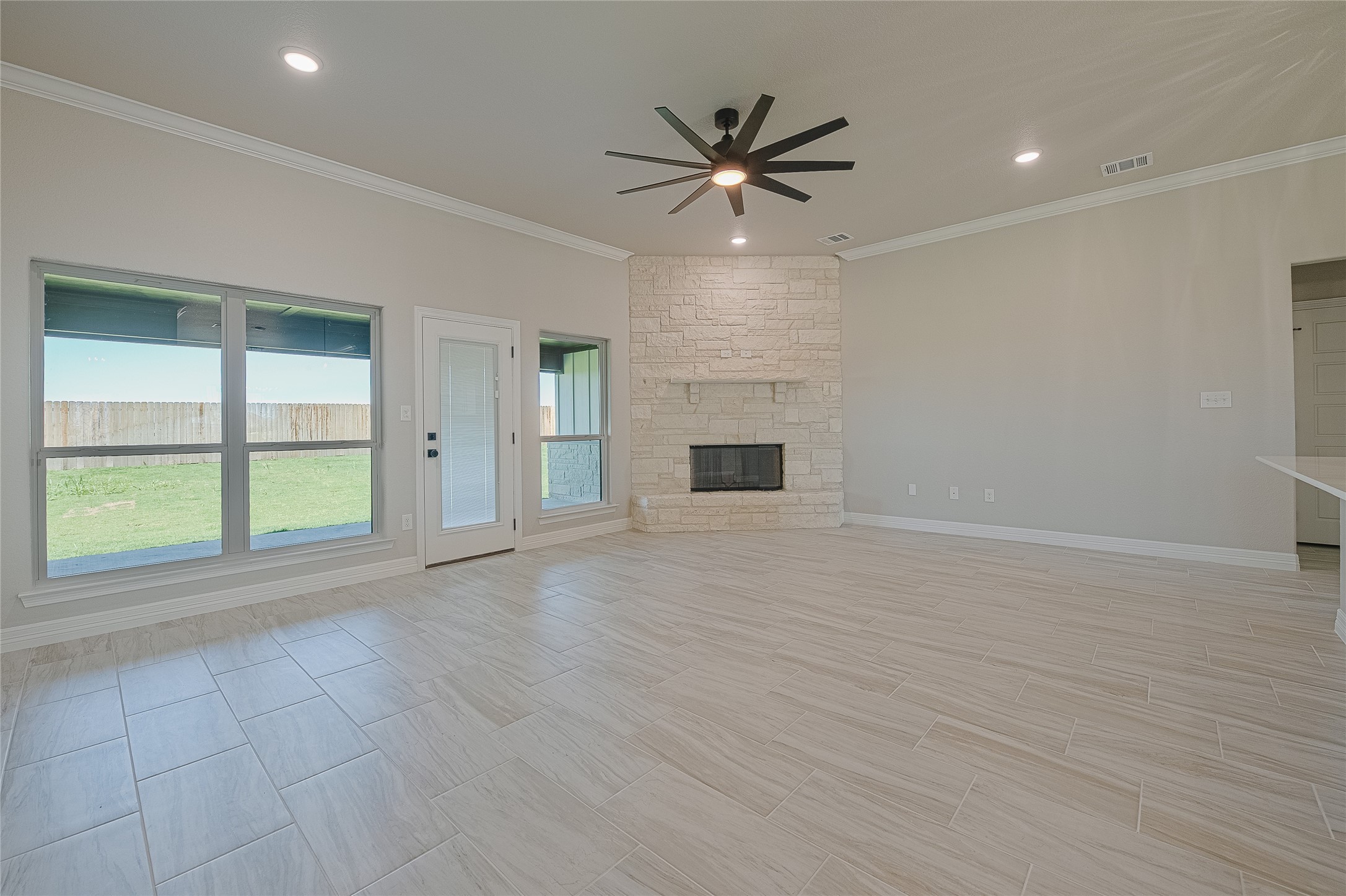 1321 Red Rock Road, Hewitt, TX, 76643