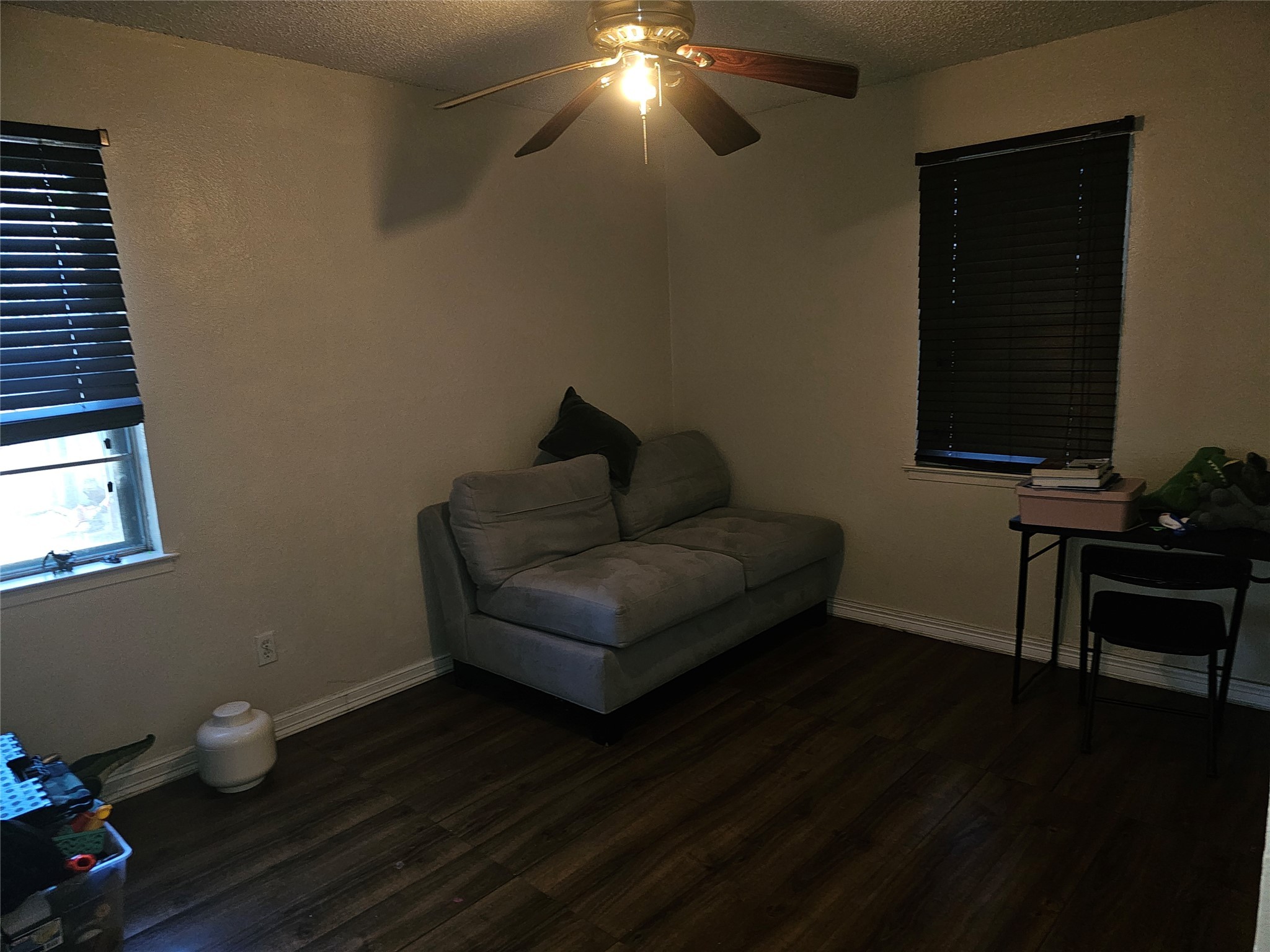 Property photo 03 of 3859 Basswood Drive, Dallas, TX 75241 | MLS #21082944