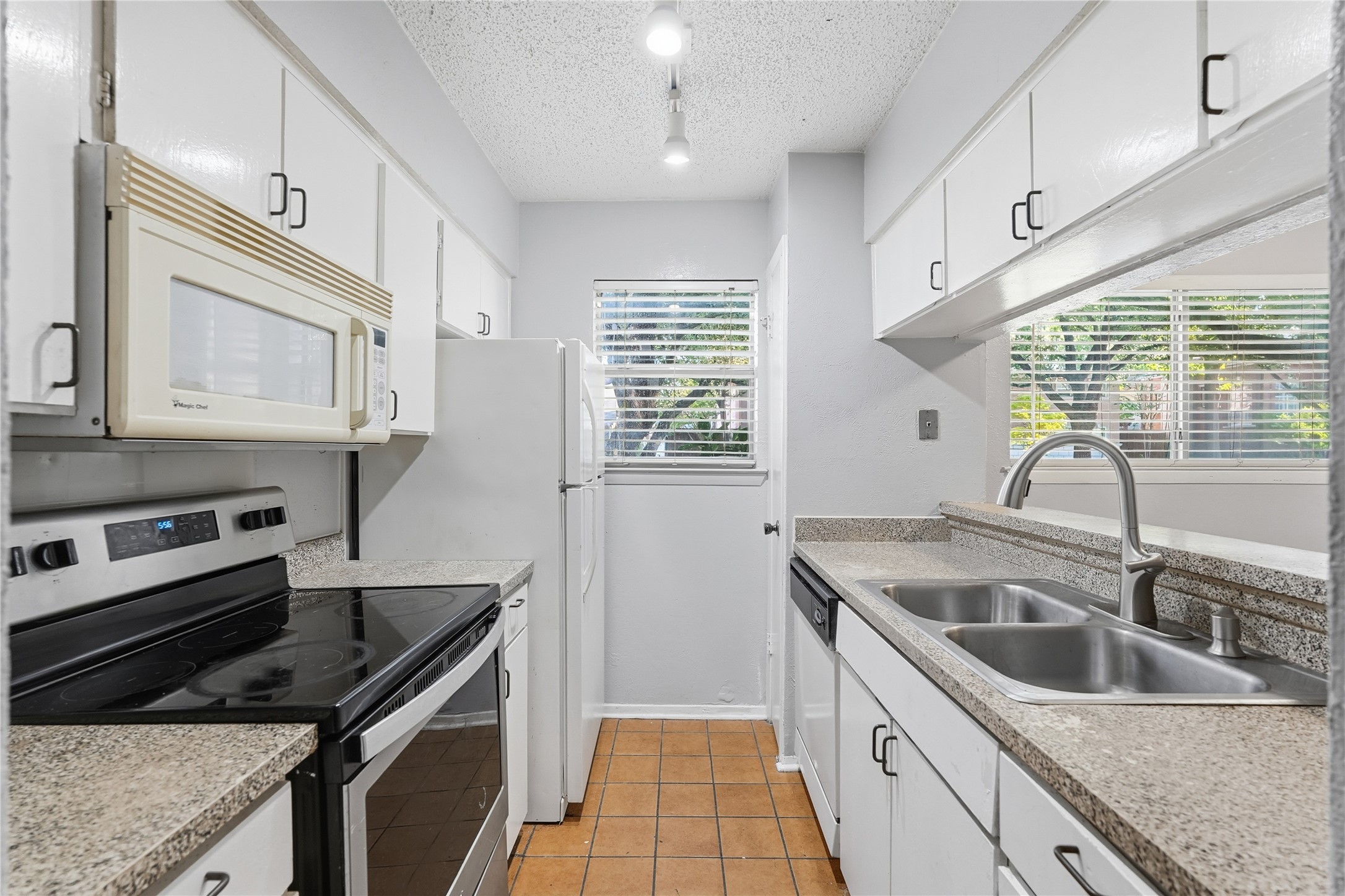 4211 Holland Avenue UNIT&nbsp;105, Dallas, TX, 75219