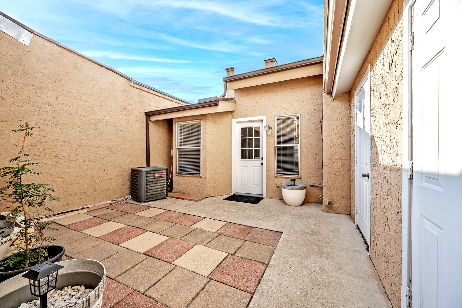 1837 Amber Lane, Carrollton, TX, 75007
