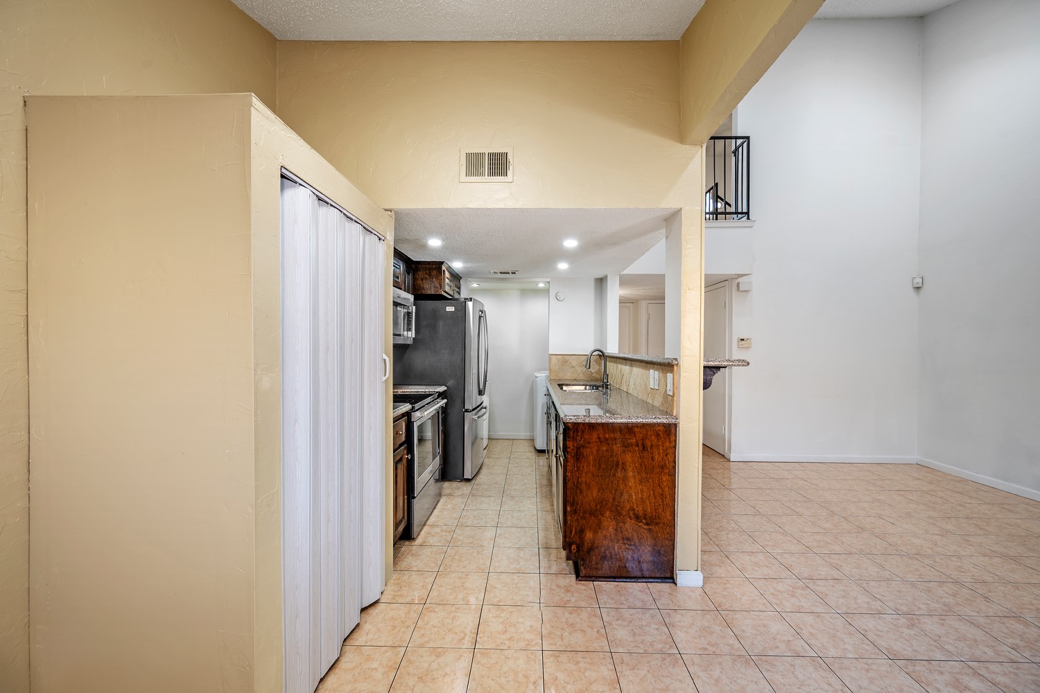 1837 Amber Lane, Carrollton, TX, 75007