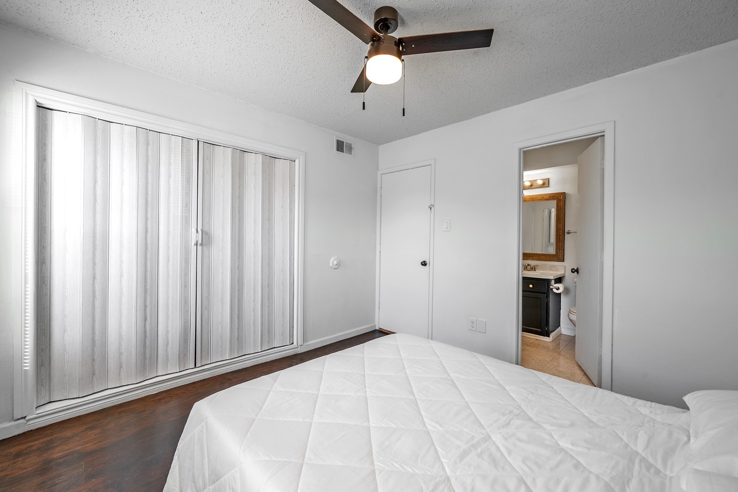 1837 Amber Lane, Carrollton, TX, 75007