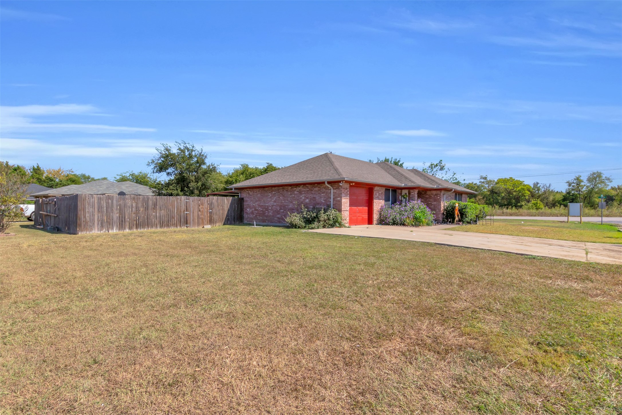 129 Liesa Street, Alvarado, TX, 76009