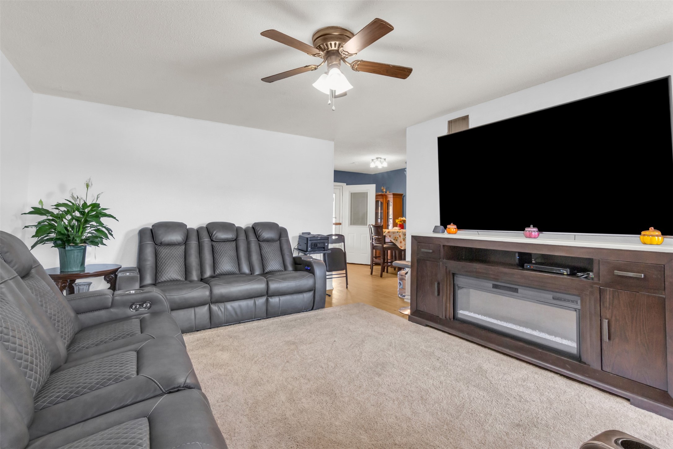 129 Liesa Street, Alvarado, TX, 76009