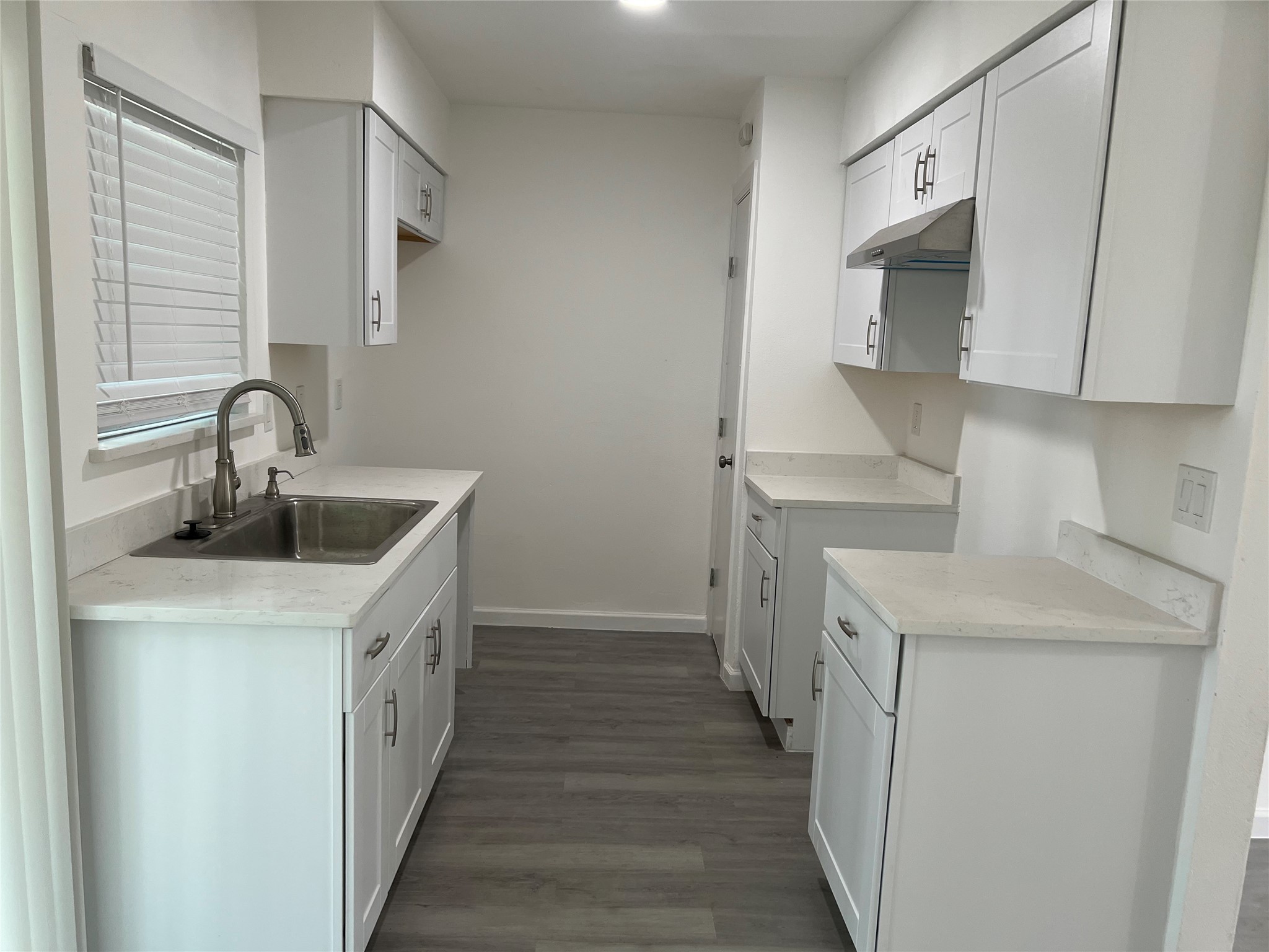 Property photo 04 of 3221 Forestdale Lane Balch, Springs, TX 75180 | MLS #21084455