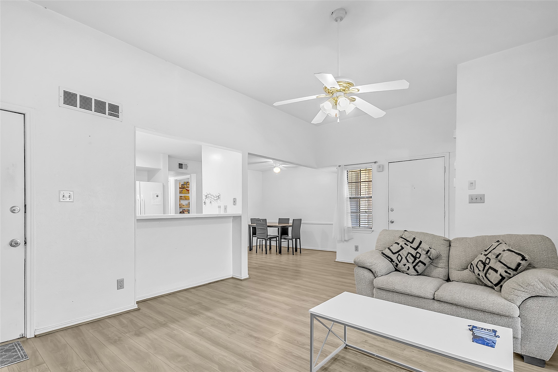 2440 Sunflower Drive, Arlington, TX, 76014