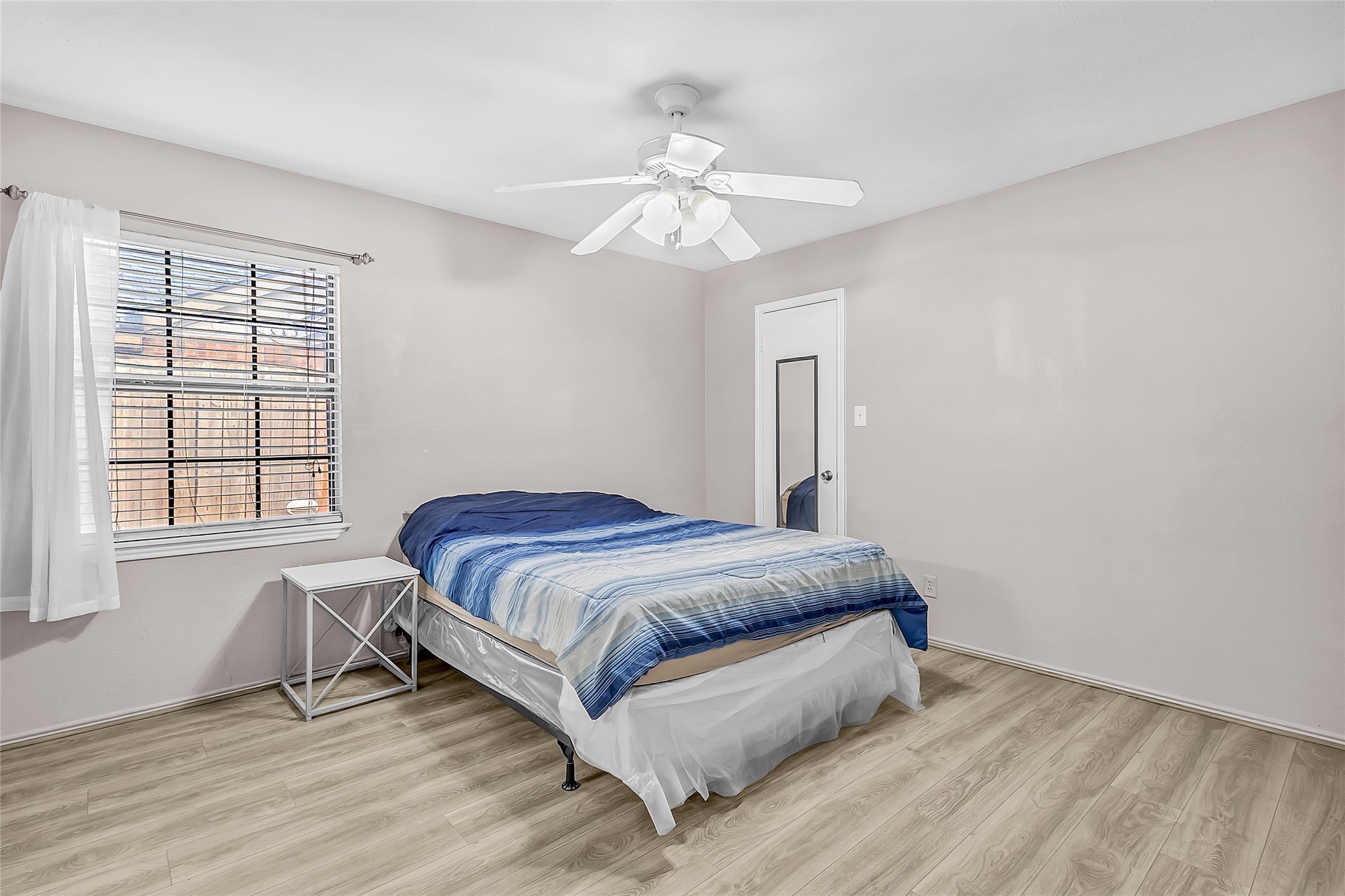 2440 Sunflower Drive, Arlington, TX, 76014