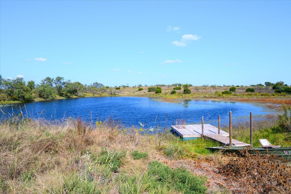 Property photo 01 of TBD-61.63 Acres CR 414, Jonesboro, TX 76538 | MLS #21085238