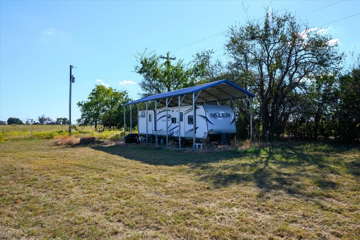 Property photo 03 of TBD-61.63 Acres CR 414, Jonesboro, TX 76538 | MLS #21085238