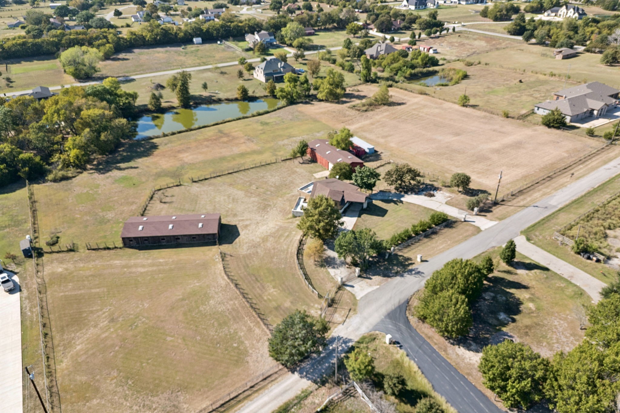 Property photo 01 of 600 Long Road, Lucas, TX 75002 | MLS #21086434