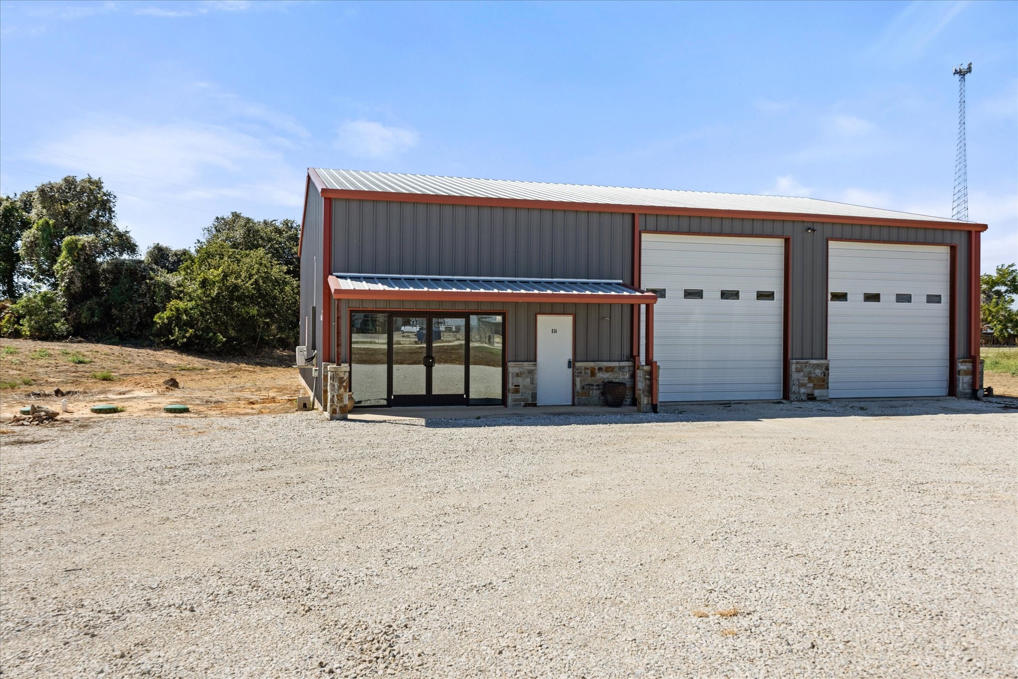 Property photo 01 of MLS #21086480 | MLS #21086480
