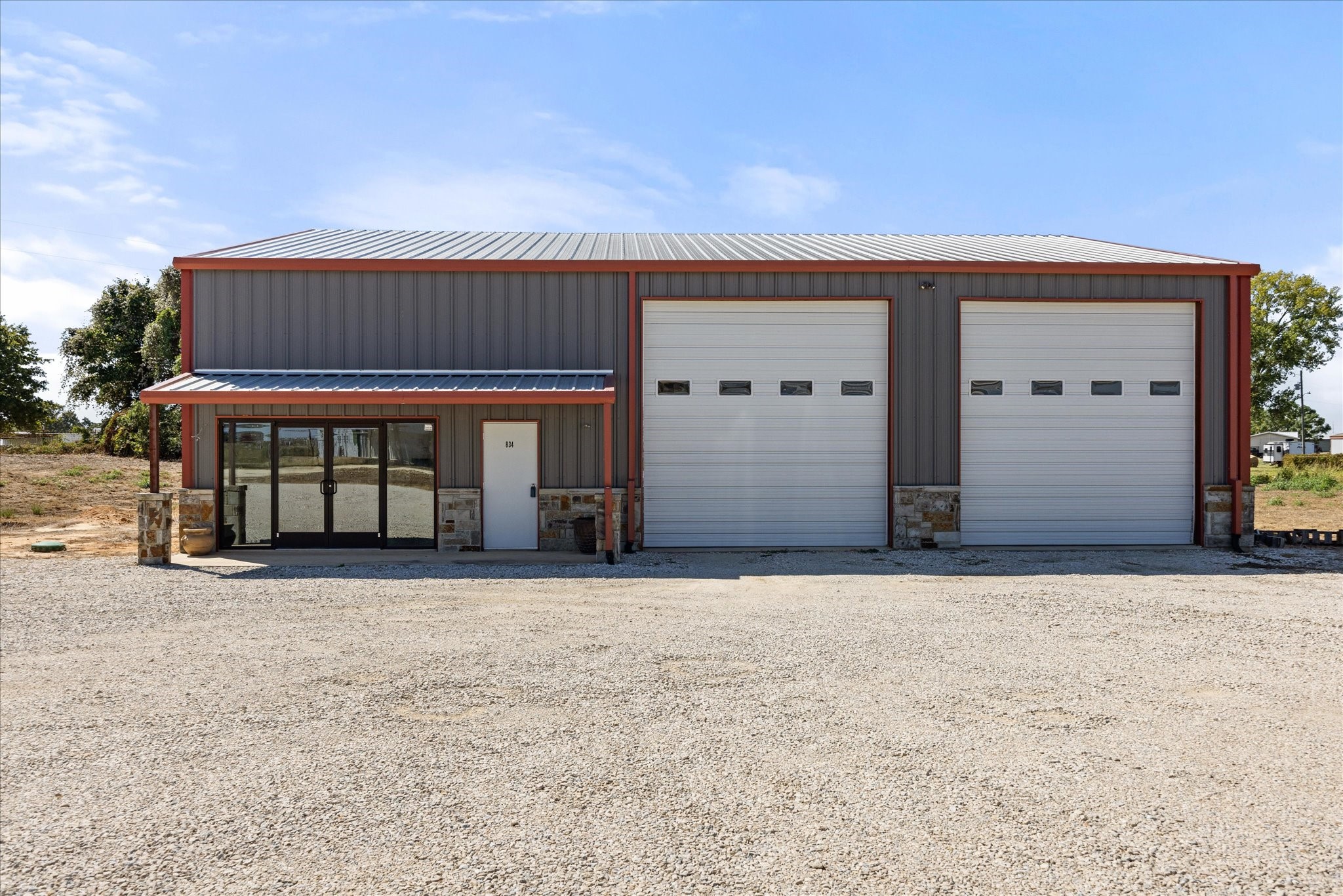 Property photo 02 of MLS #21086480 | MLS #21086480