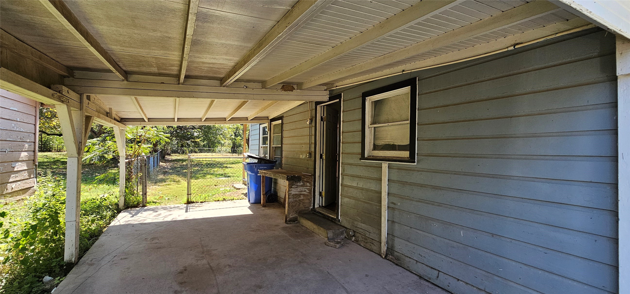 1713 W Frank Street, Grand Saline, TX, 75140