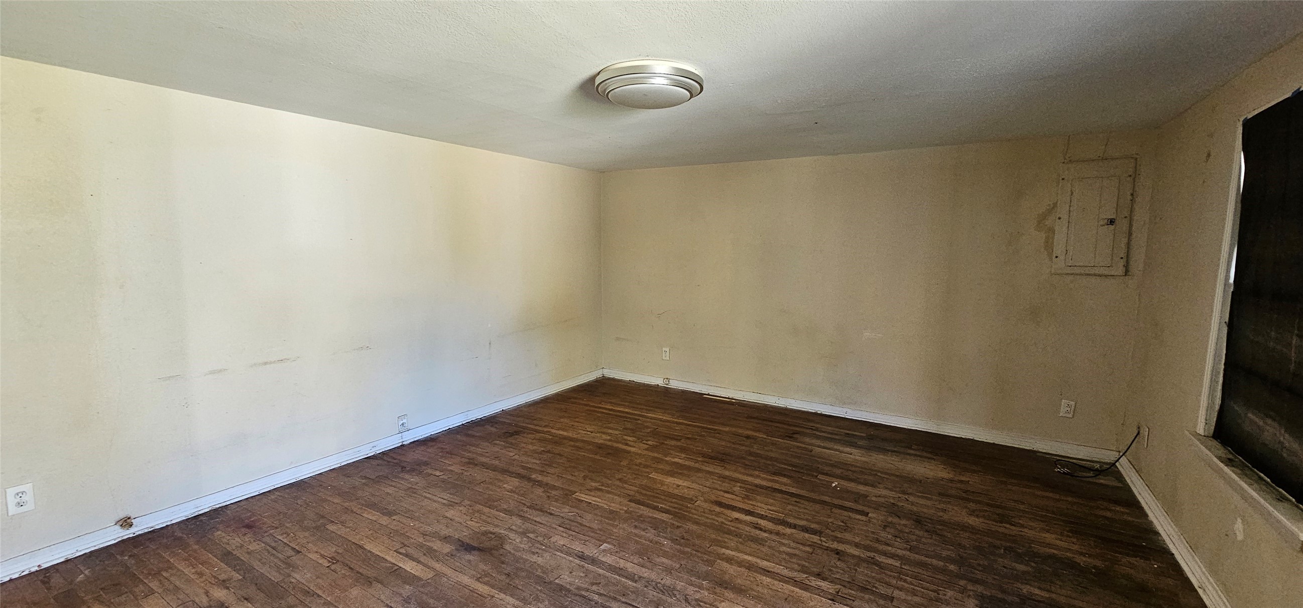 1713 W Frank Street, Grand Saline, TX, 75140
