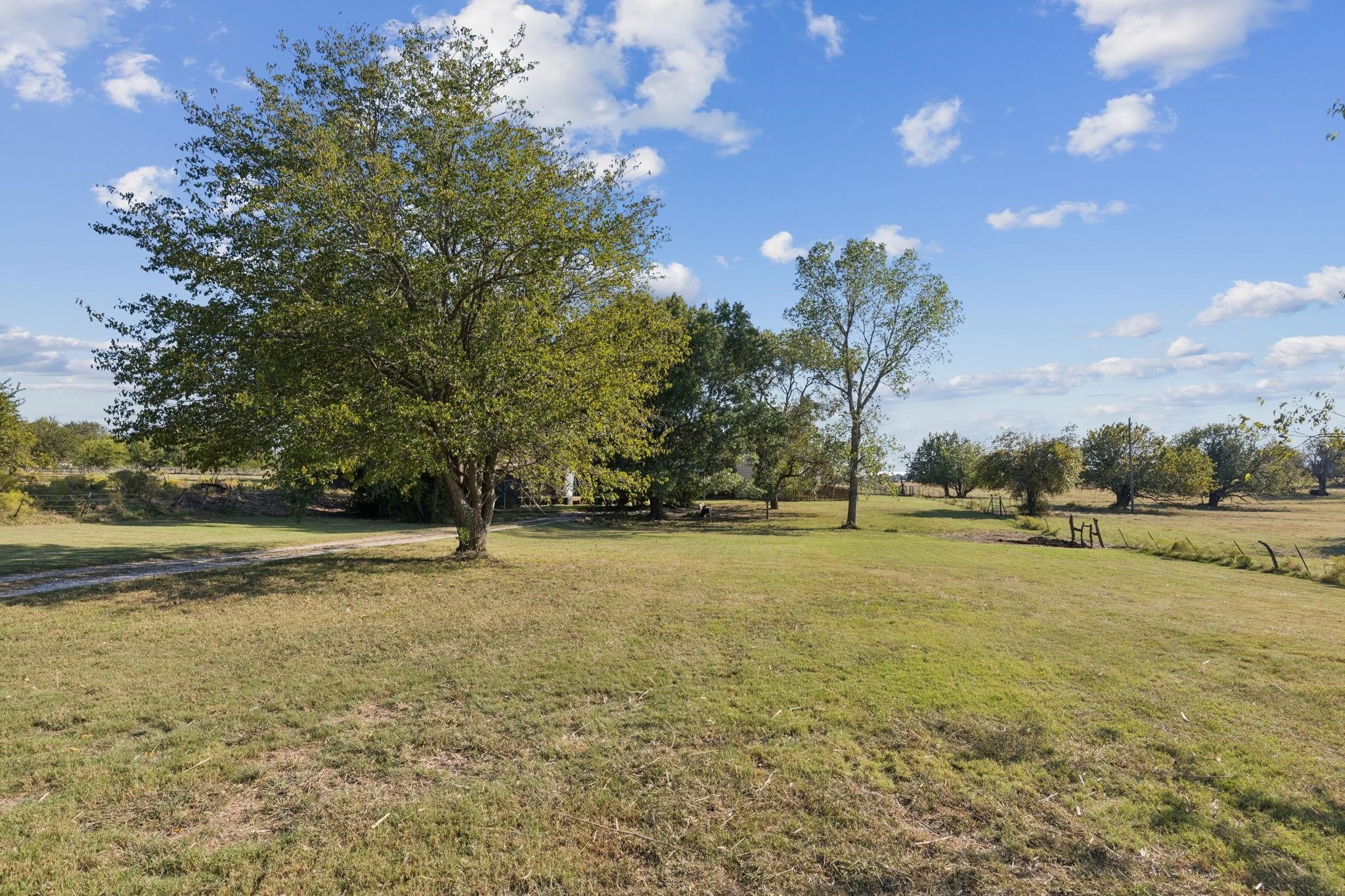 1258 County Road 352 Road, Gainesville, TX, 76240