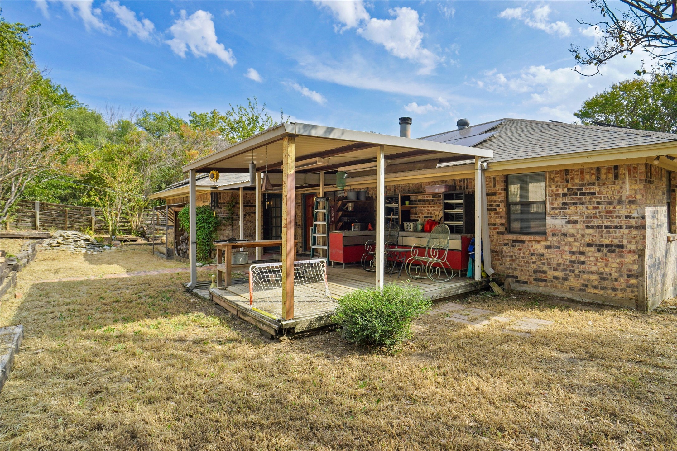 Property photo 03 of 1312 Robyn Road, Azle, TX 76020 | MLS #21087788