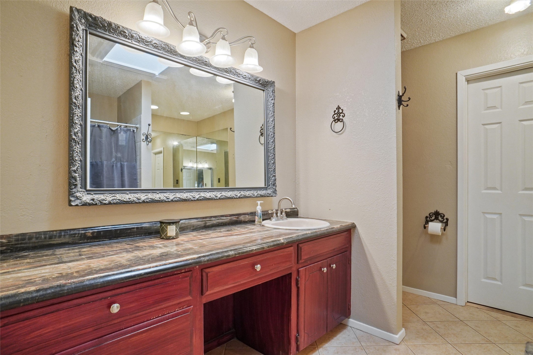 1312 Robyn Road, Azle, TX, 76020