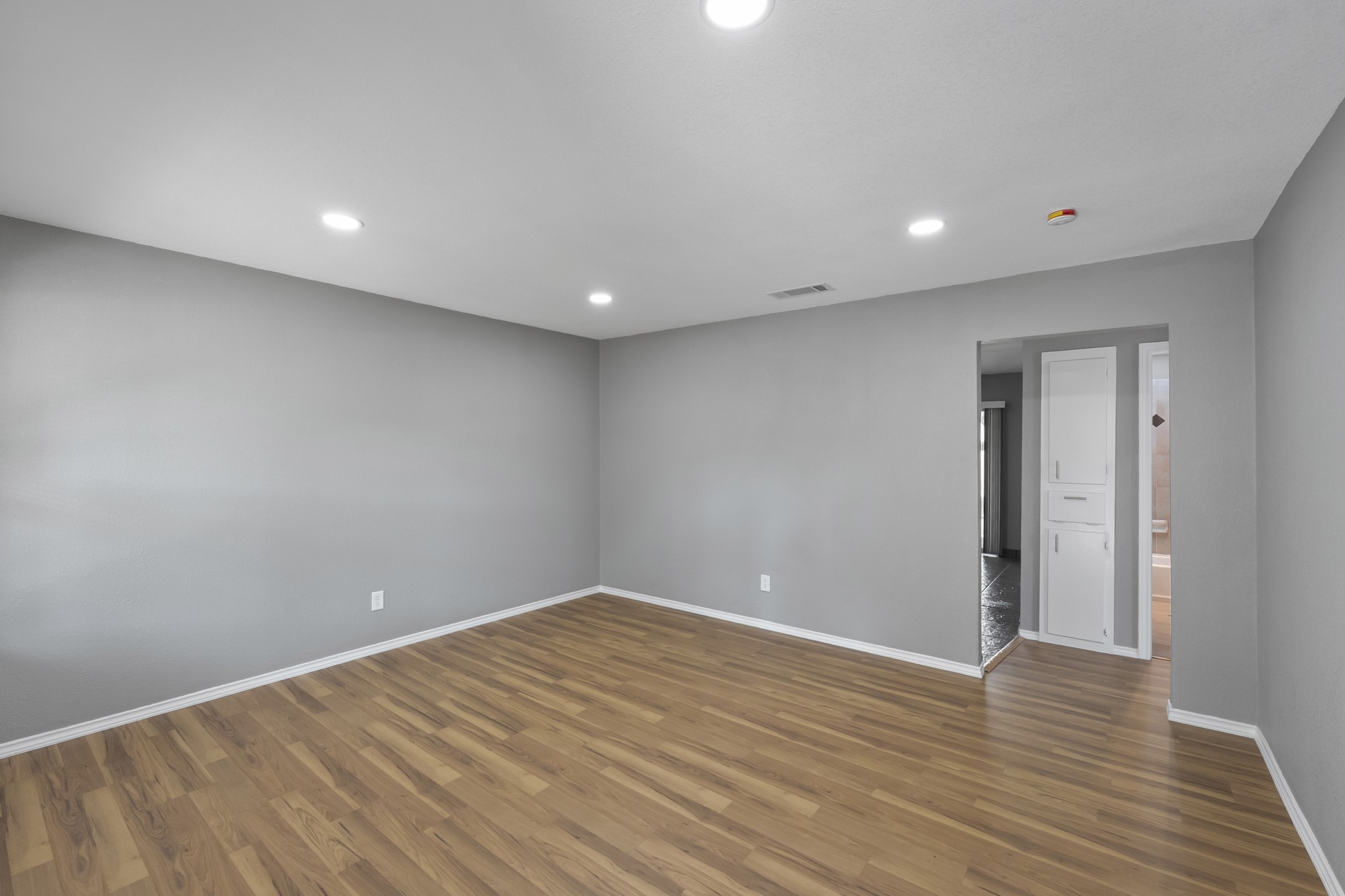 317 E Glendale Street, Crowley, TX, 76036