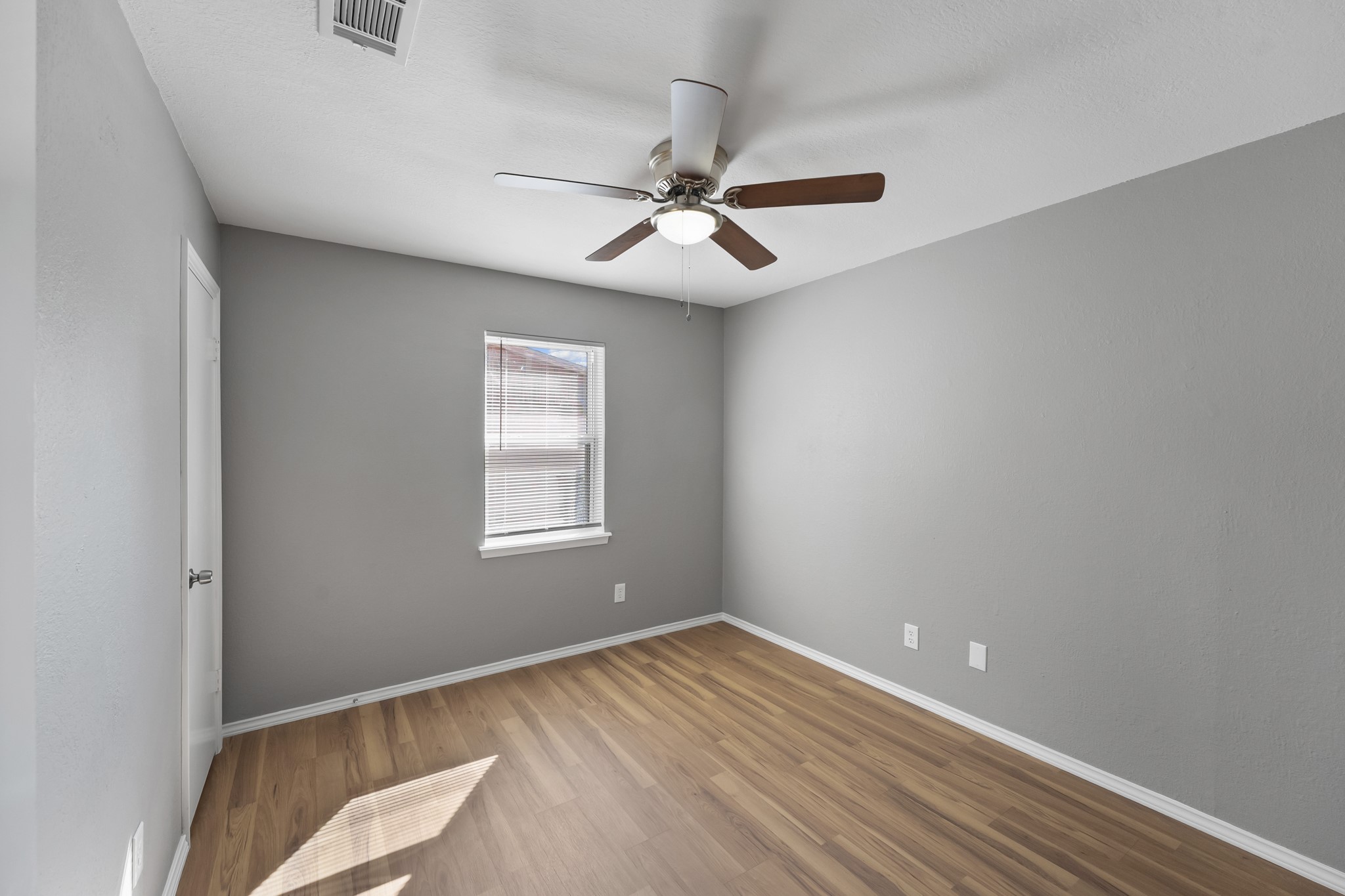 317 E Glendale Street, Crowley, TX, 76036