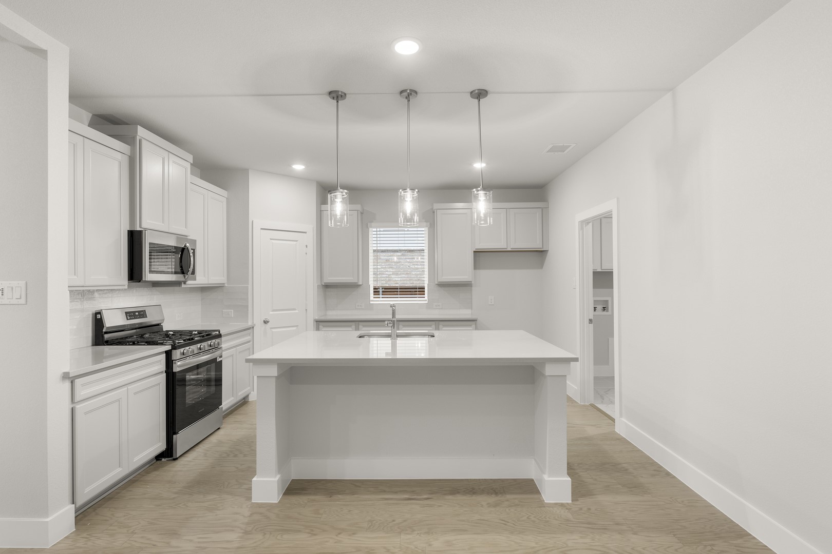 1917 Sapphire Run, Mesquite, TX, 75181