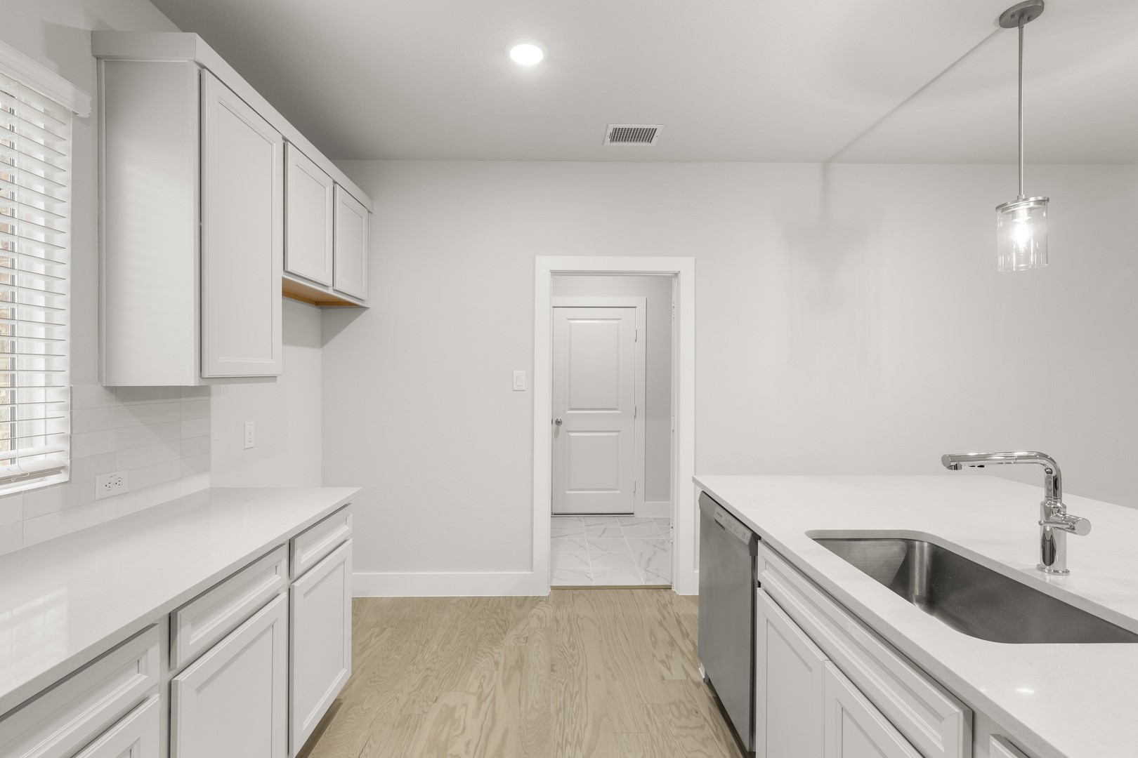 1917 Sapphire Run, Mesquite, TX, 75181