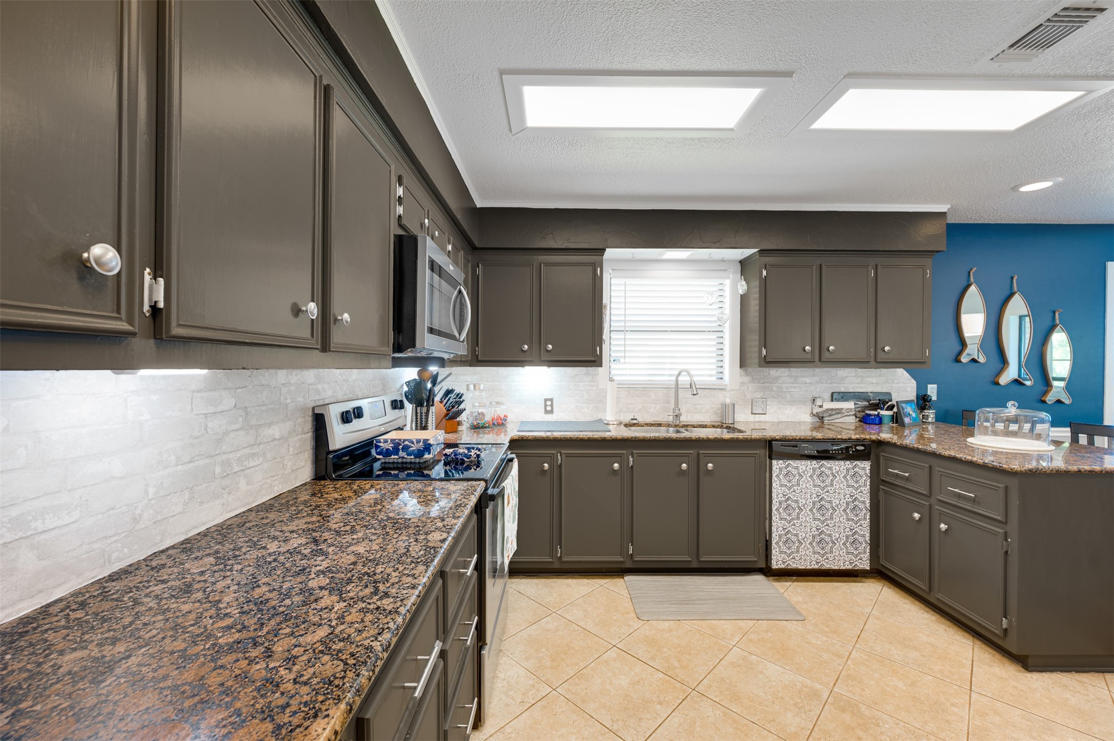 536 Wildewood Drive, Chandler, TX, 75758