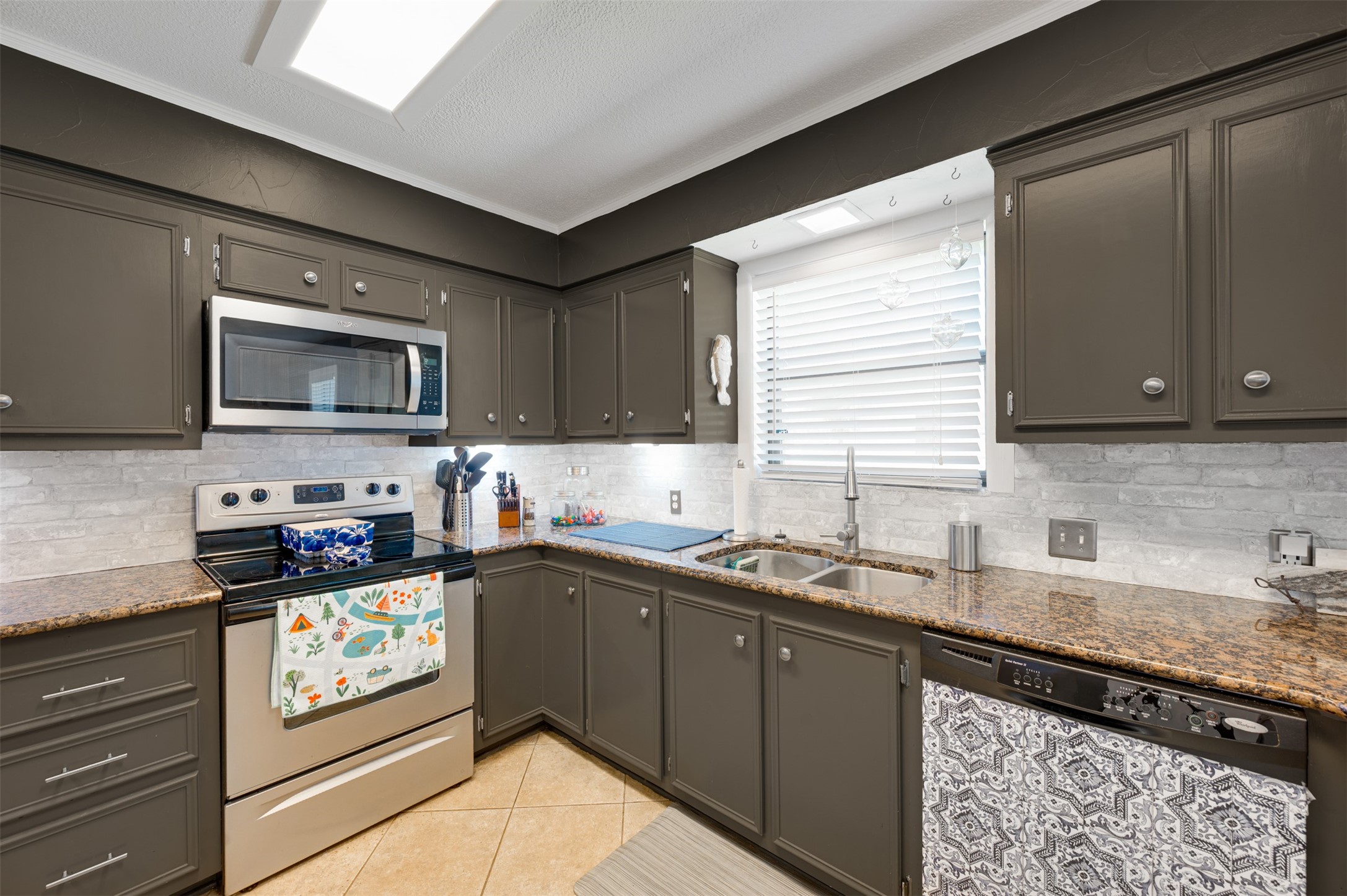 536 Wildewood Drive, Chandler, TX, 75758