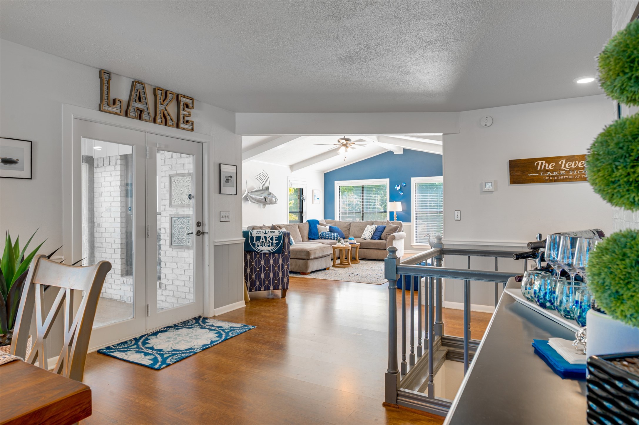 536 Wildewood Drive, Chandler, TX, 75758