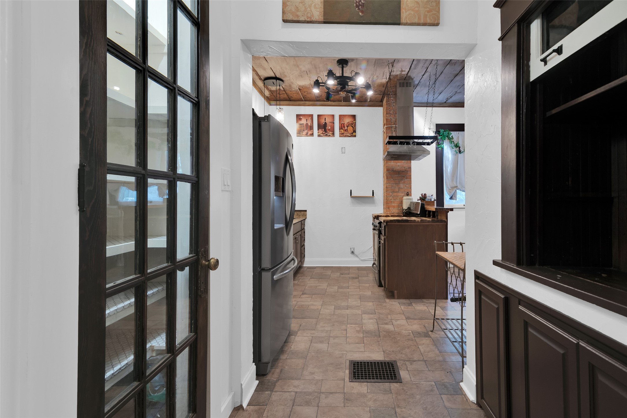 1111 W Sears Street, Denison, TX, 75020