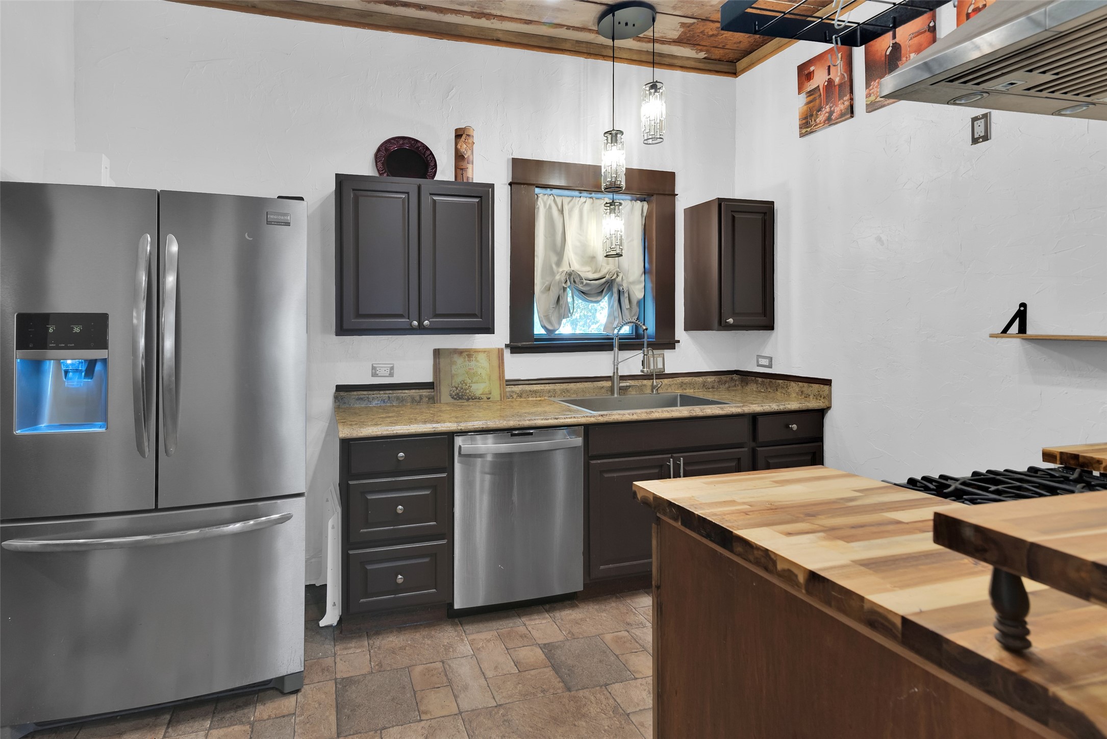 1111 W Sears Street, Denison, TX, 75020