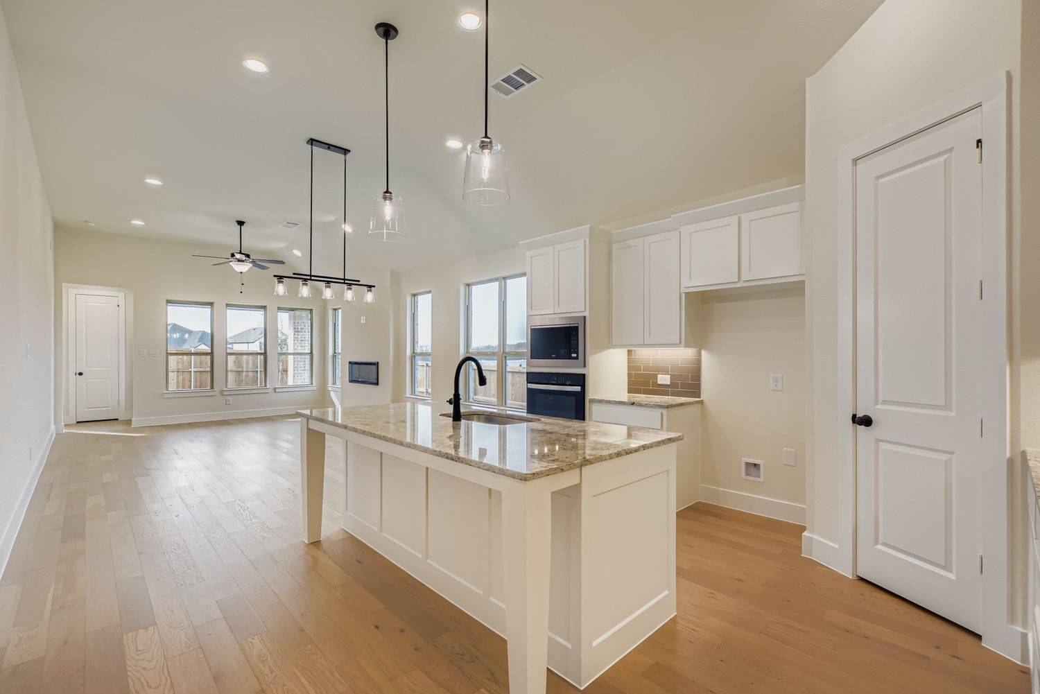 838 Stone Grove Road, Lavon, TX, 75166