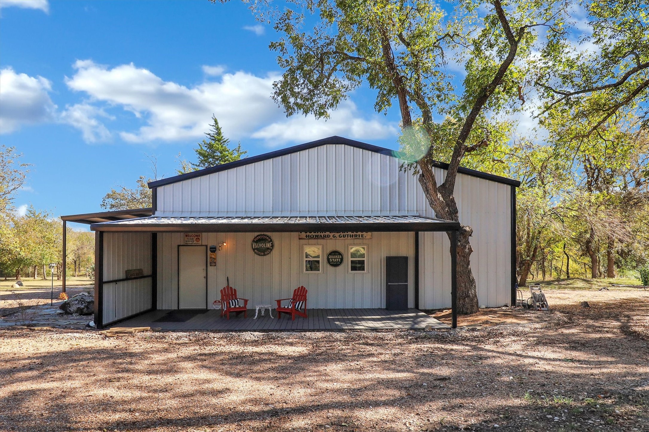 Property photo 02 of 2601 Randell Lake Road, Denison, TX 75020 | MLS #21090522