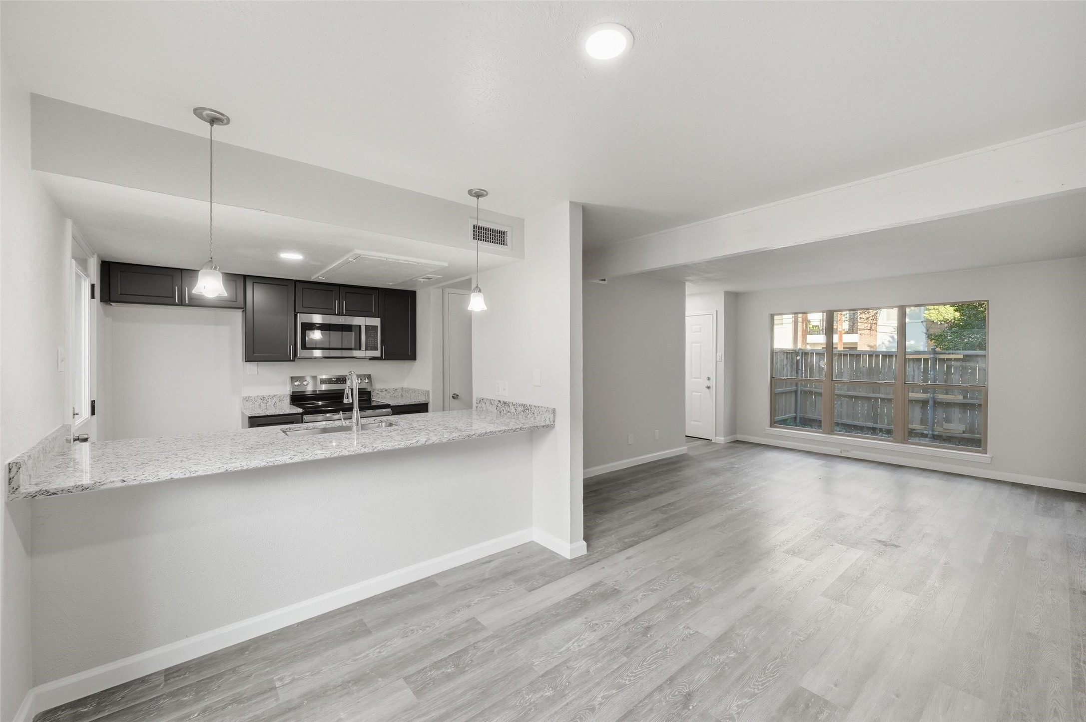 2702 Douglas Avenue UNIT&nbsp;121, Dallas, TX, 75219