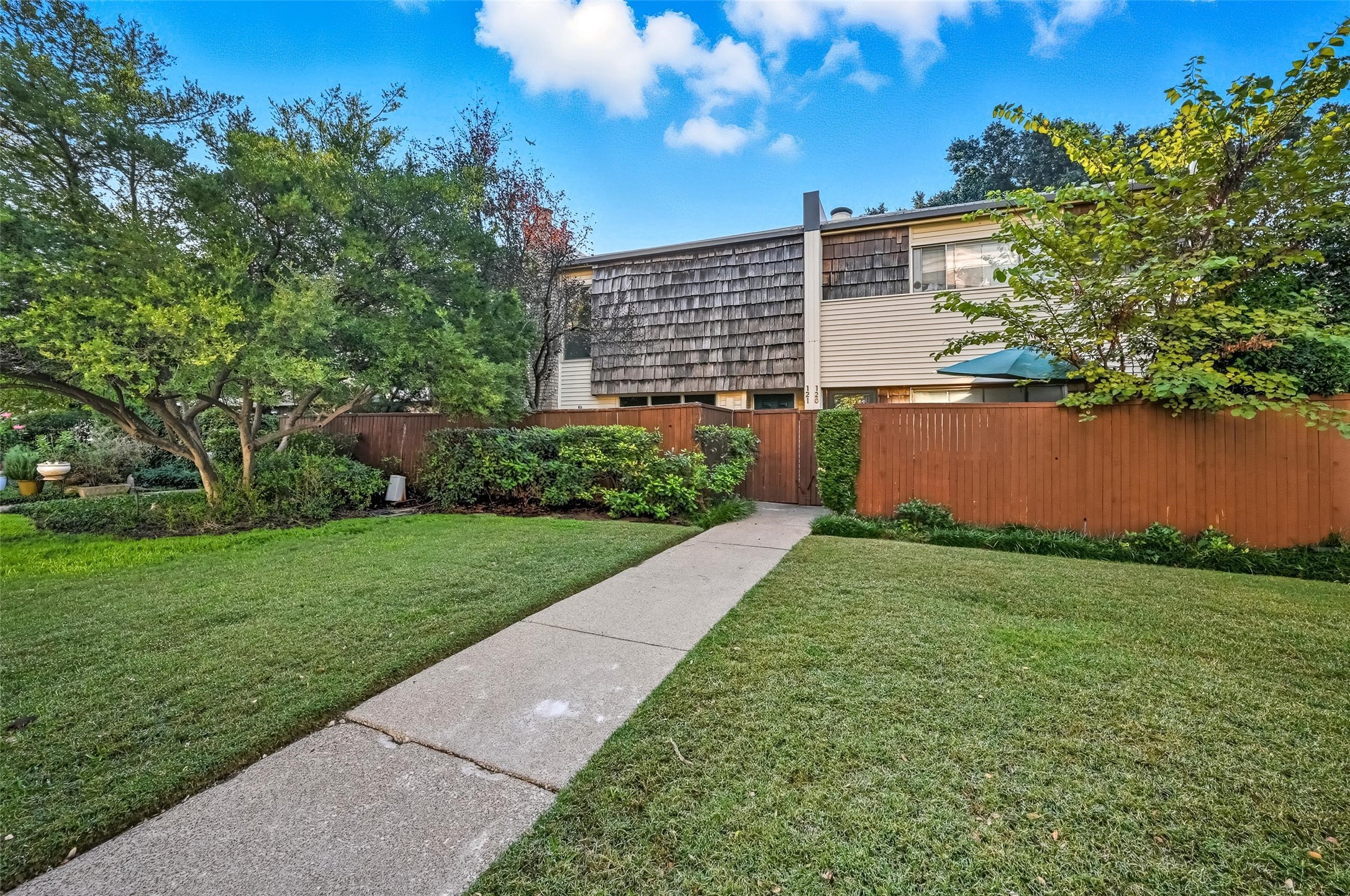 2702 Douglas Avenue UNIT&nbsp;121, Dallas, TX, 75219