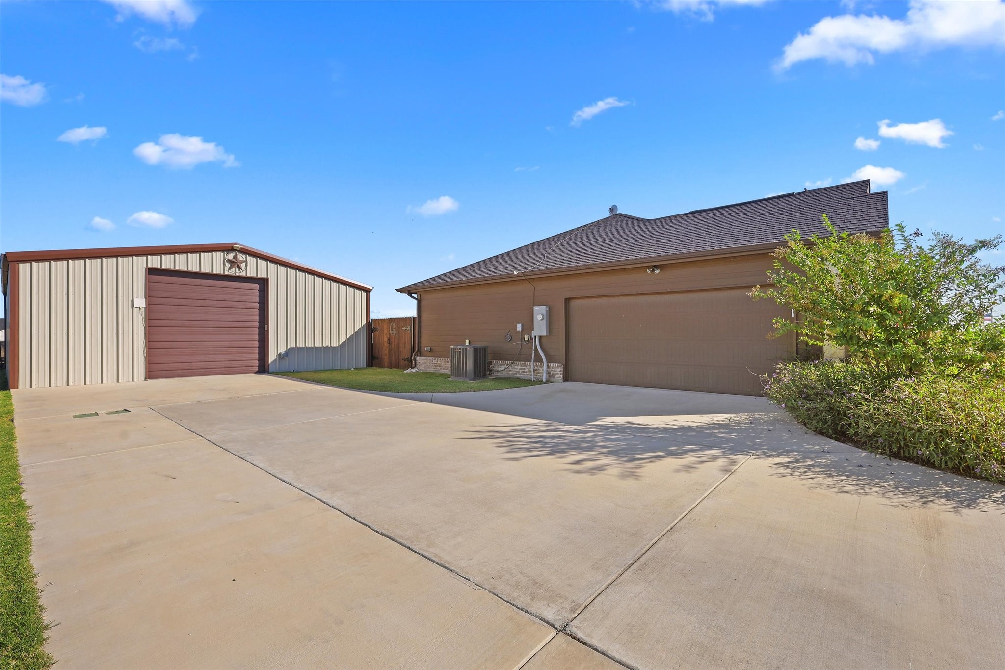 2375 County Road 4010, Decatur, TX, 76234
