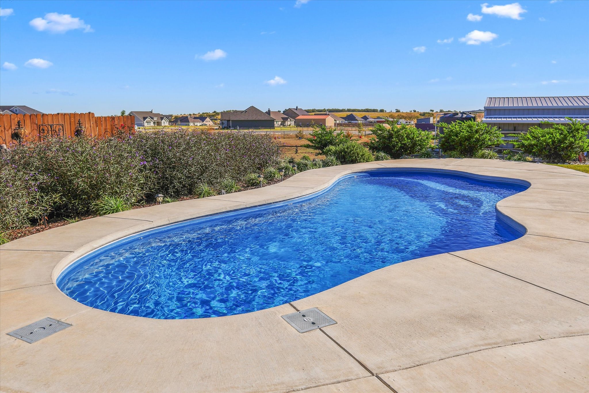 2375 County Road 4010, Decatur, TX, 76234