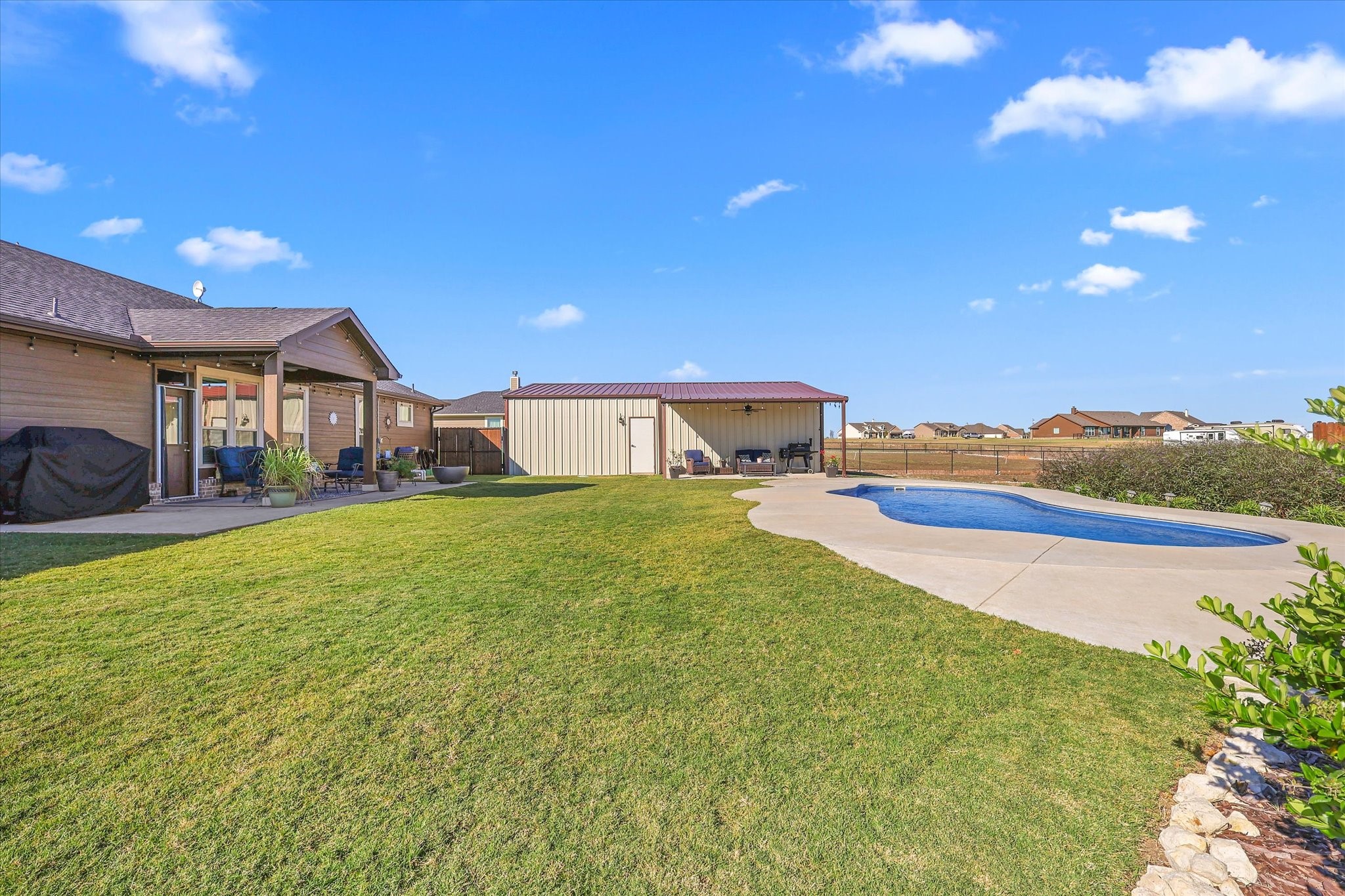 2375 County Road 4010, Decatur, TX, 76234