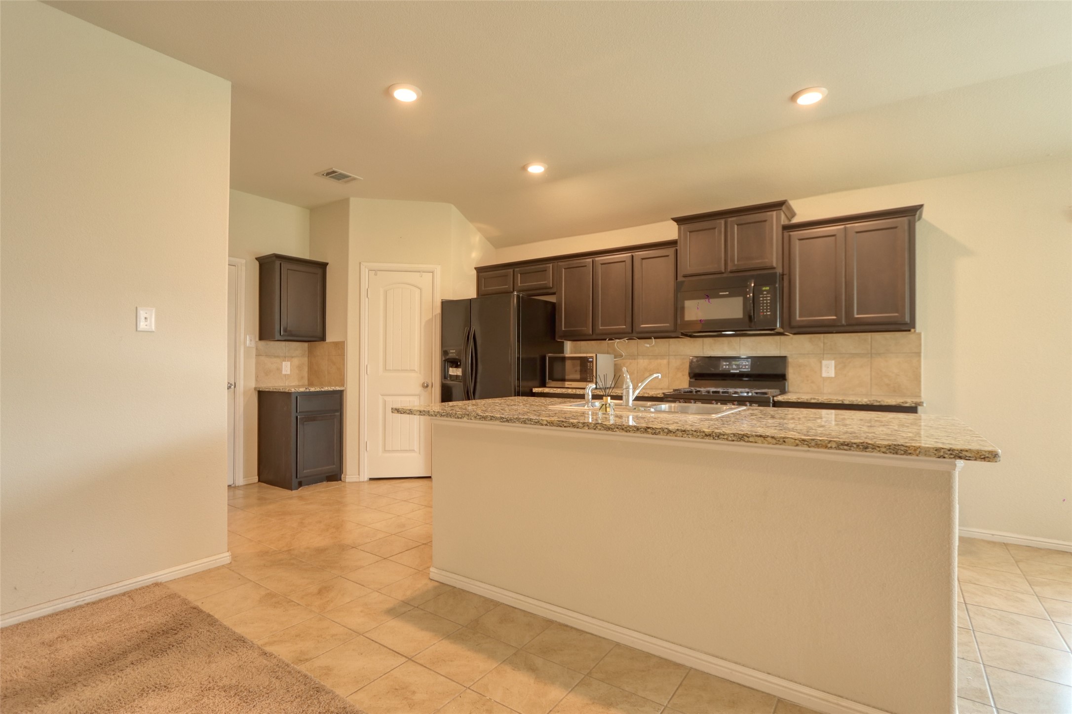 744 Walls Boulevard, Crowley, TX, 76036