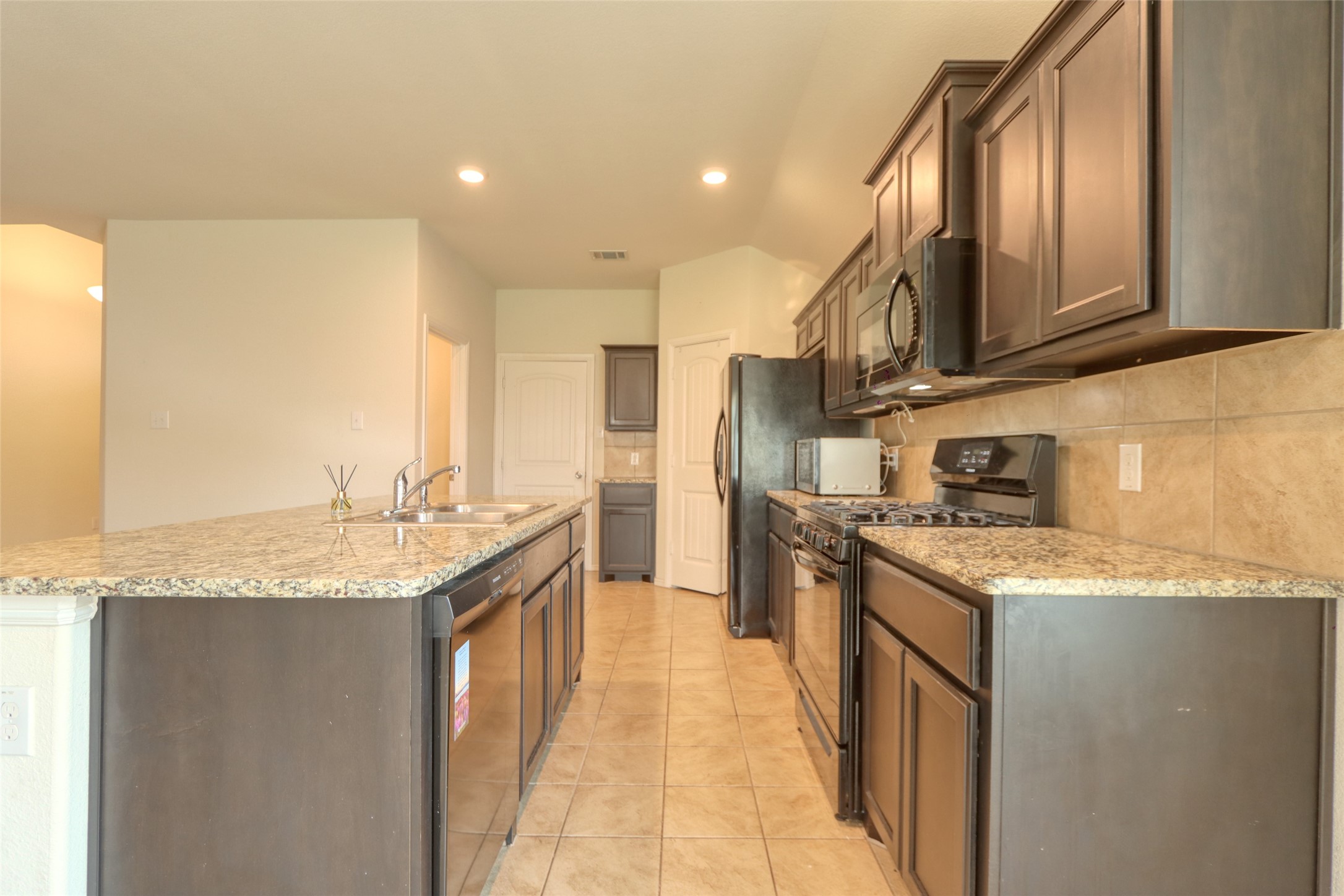 744 Walls Boulevard, Crowley, TX, 76036
