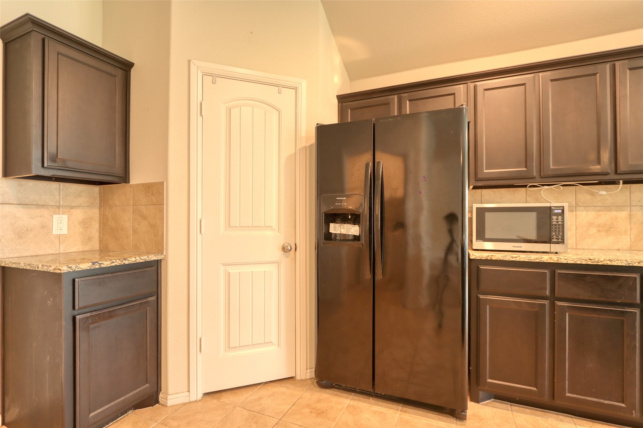 744 Walls Boulevard, Crowley, TX, 76036